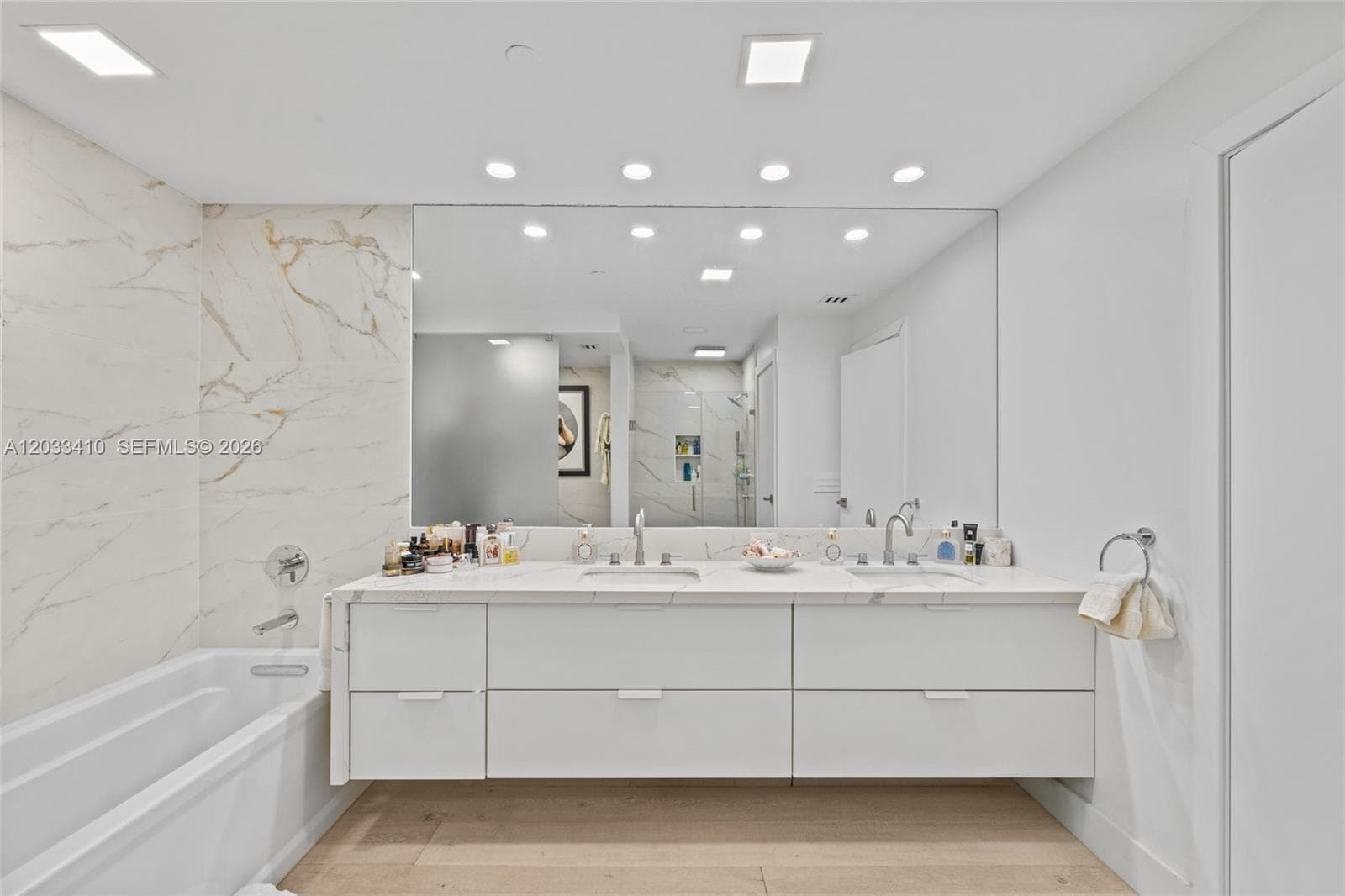 19122 Fisher Island Dr # 19122, Miami Beach FL 33109 — 45