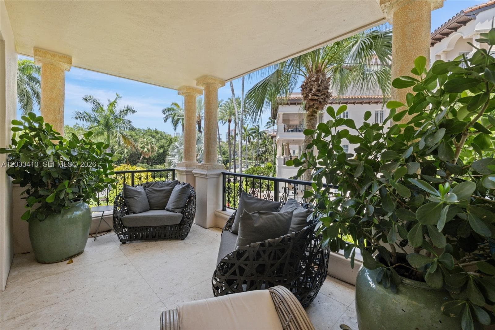 19122 Fisher Island Dr # 19122, Miami Beach FL 33109 — 39
