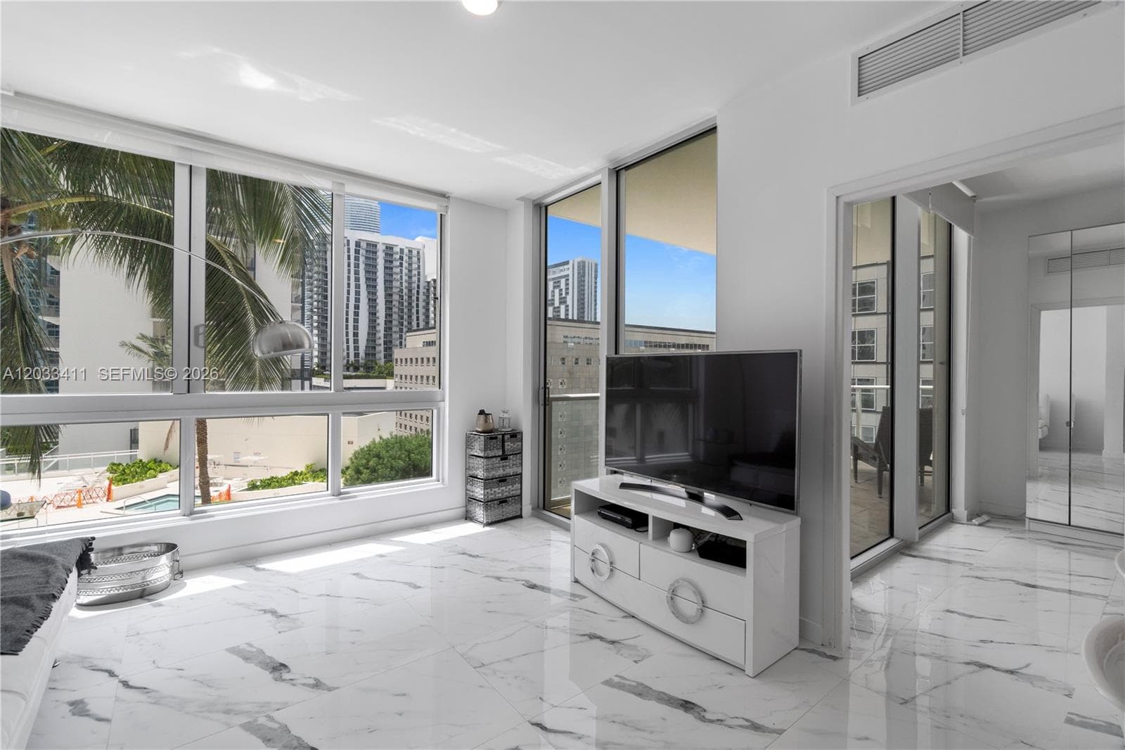 300 S Biscayne Blvd # 1411, Miami FL 33131 — 3