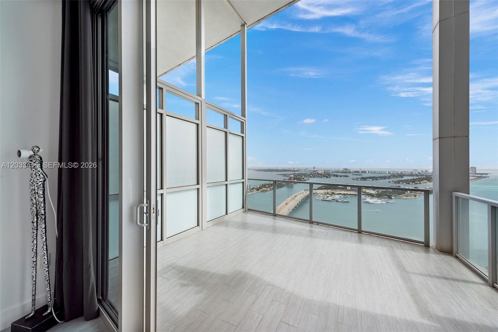 1100 Biscayne Blvd # 5705, Miami FL 33132 — 27