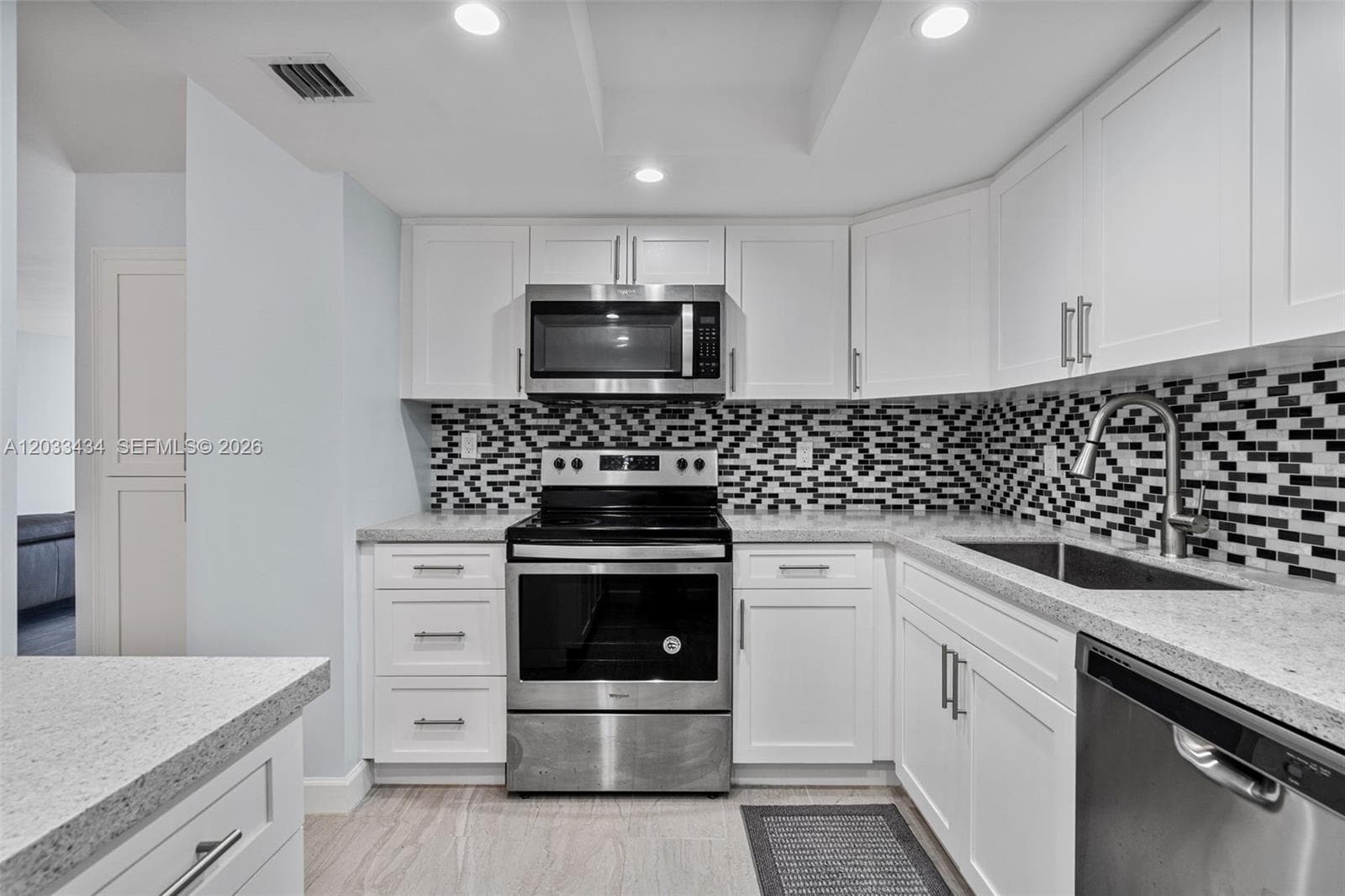 1000 QUAYSIDE TER # 1604, Miami FL 33138 — 23