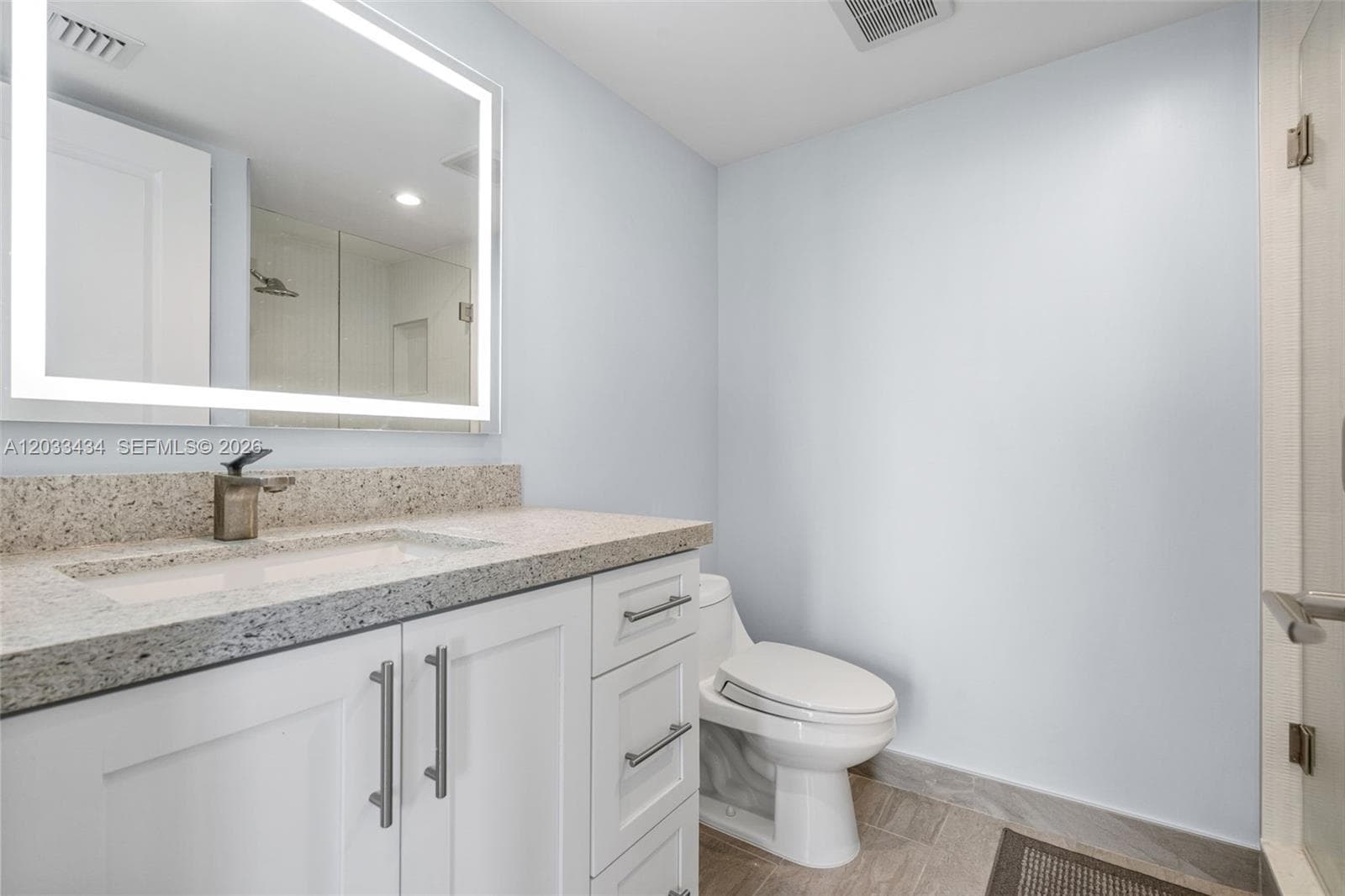 1000 QUAYSIDE TER # 1604, Miami FL 33138 — 17