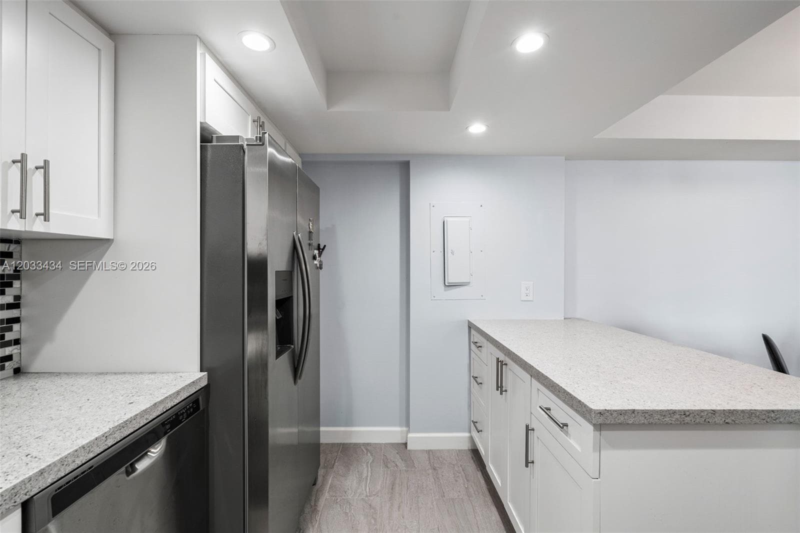 1000 QUAYSIDE TER # 1604, Miami FL 33138 — 22