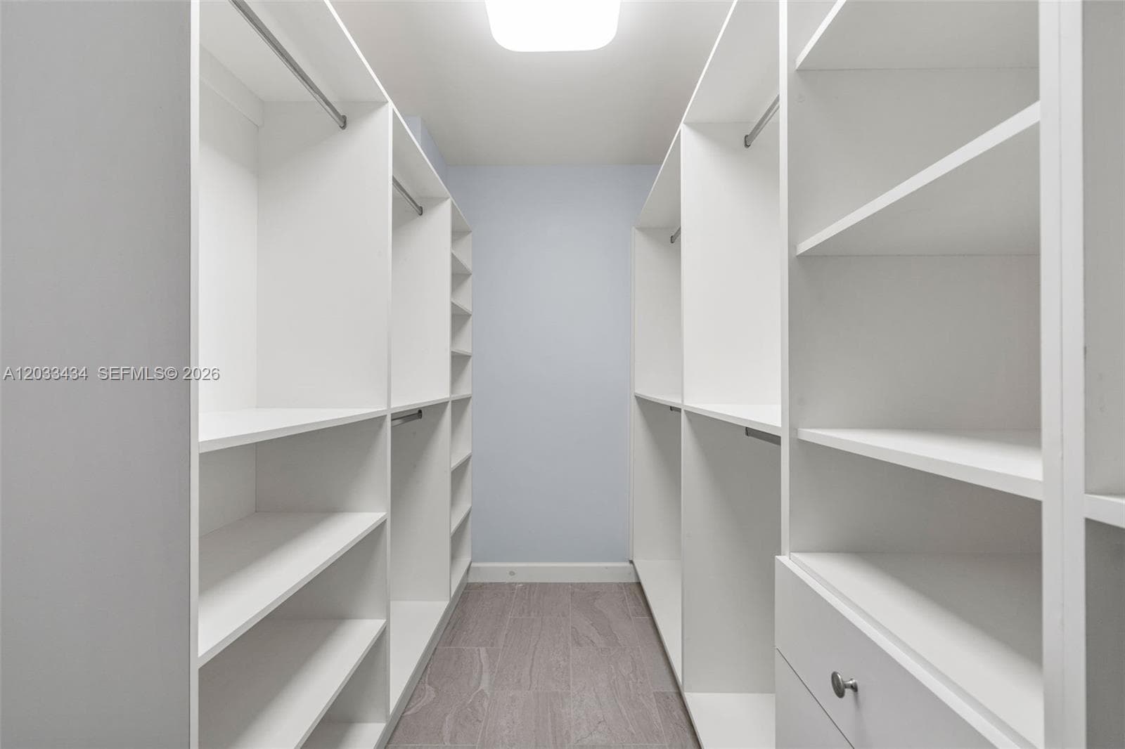 1000 QUAYSIDE TER # 1604, Miami FL 33138 — 33