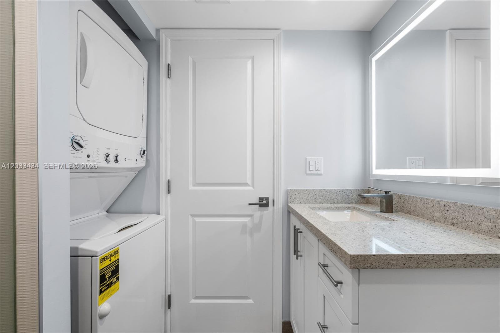 1000 QUAYSIDE TER # 1604, Miami FL 33138 — 18