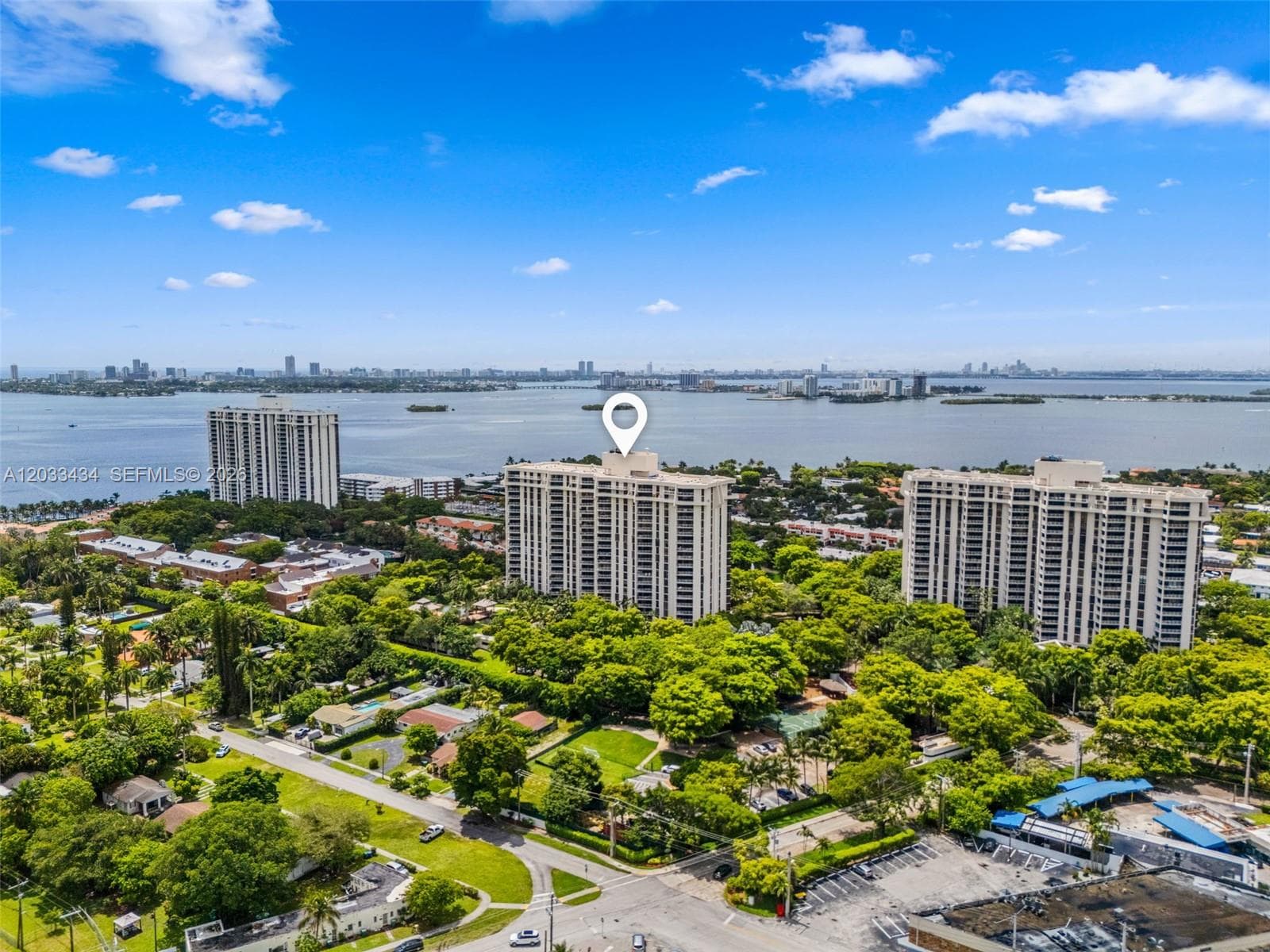1000 QUAYSIDE TER # 1604, Miami FL 33138 — 48