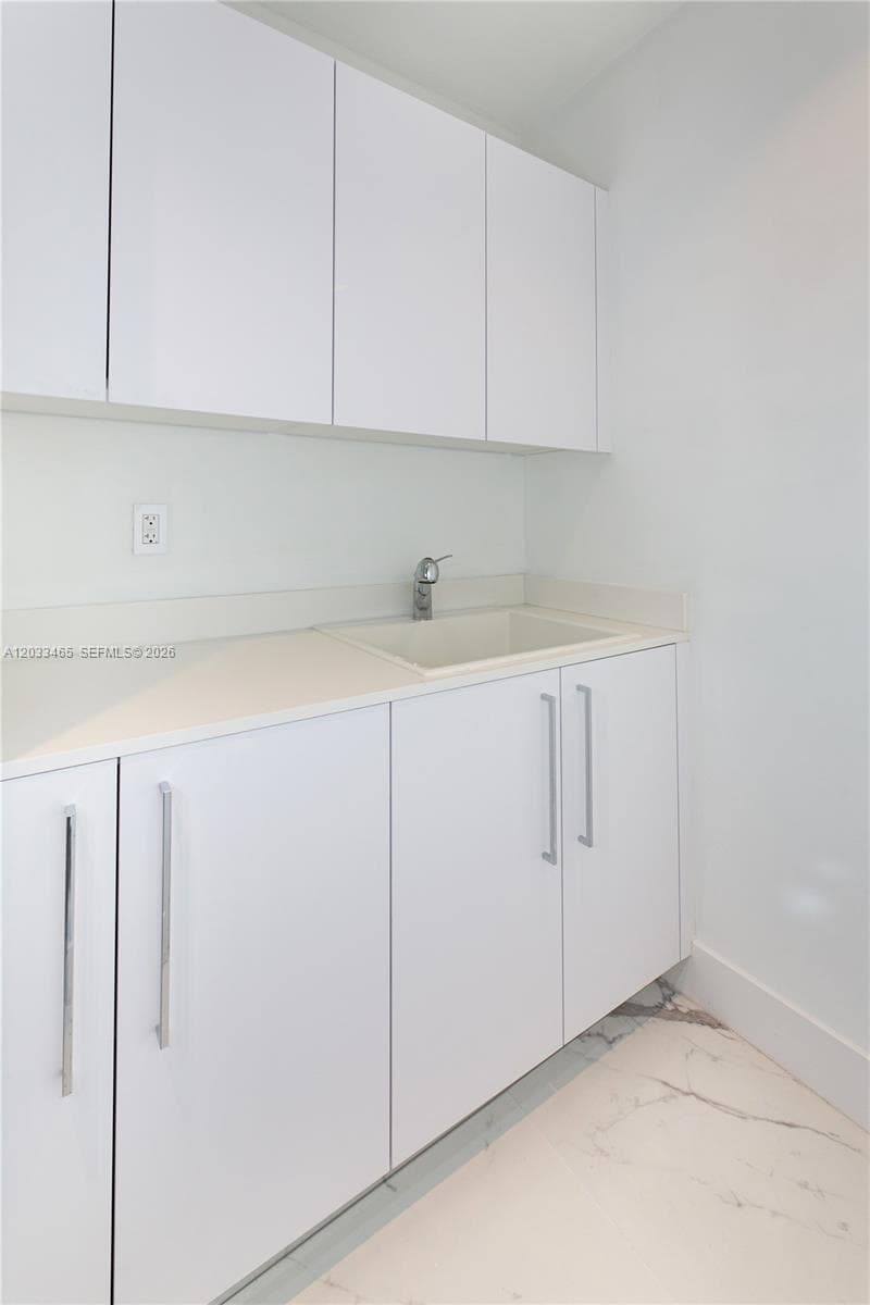 15701 E COLLINS # 1403, Sunny Isles Beach FL 33160 — 47