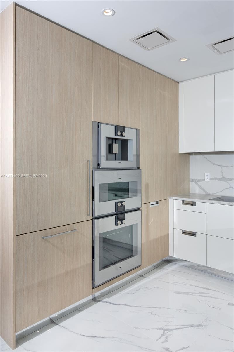 15701 E COLLINS # 1403, Sunny Isles Beach FL 33160 — 14