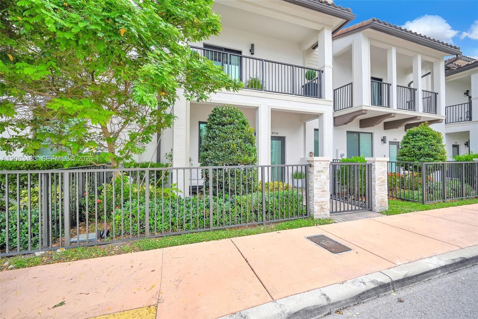 4256 NW 83rd Ave, Doral FL 33166 — 6