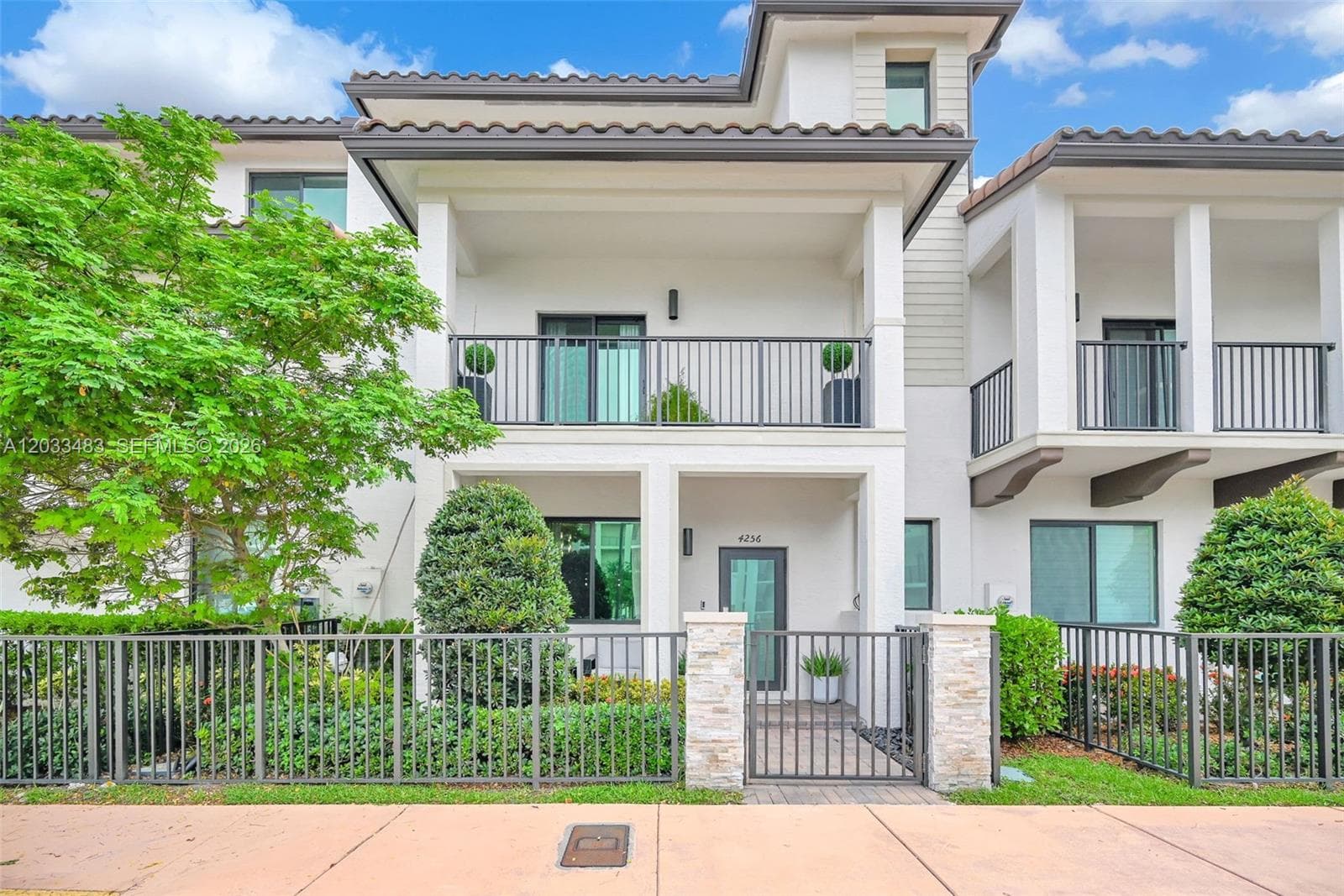 4256 NW 83rd Ave, Doral FL 33166 — 7
