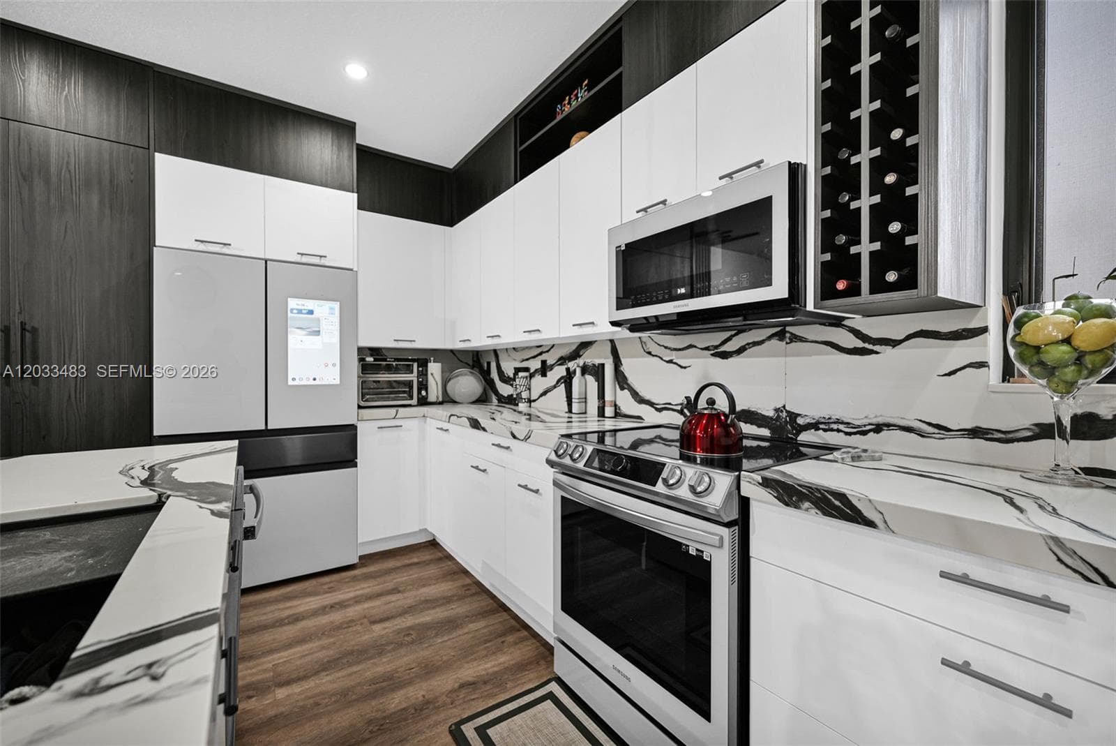 4256 NW 83rd Ave, Doral FL 33166 — 55