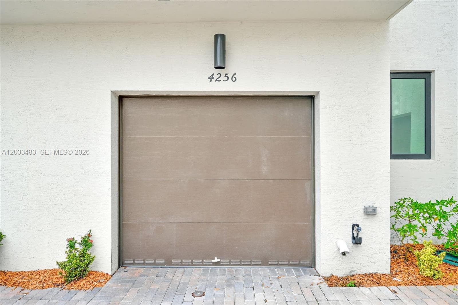 4256 NW 83rd Ave, Doral FL 33166 — 60