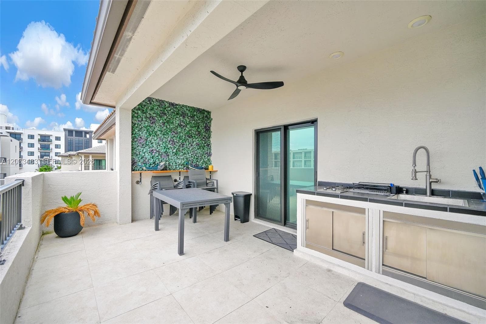4256 NW 83rd Ave, Doral FL 33166 — 25