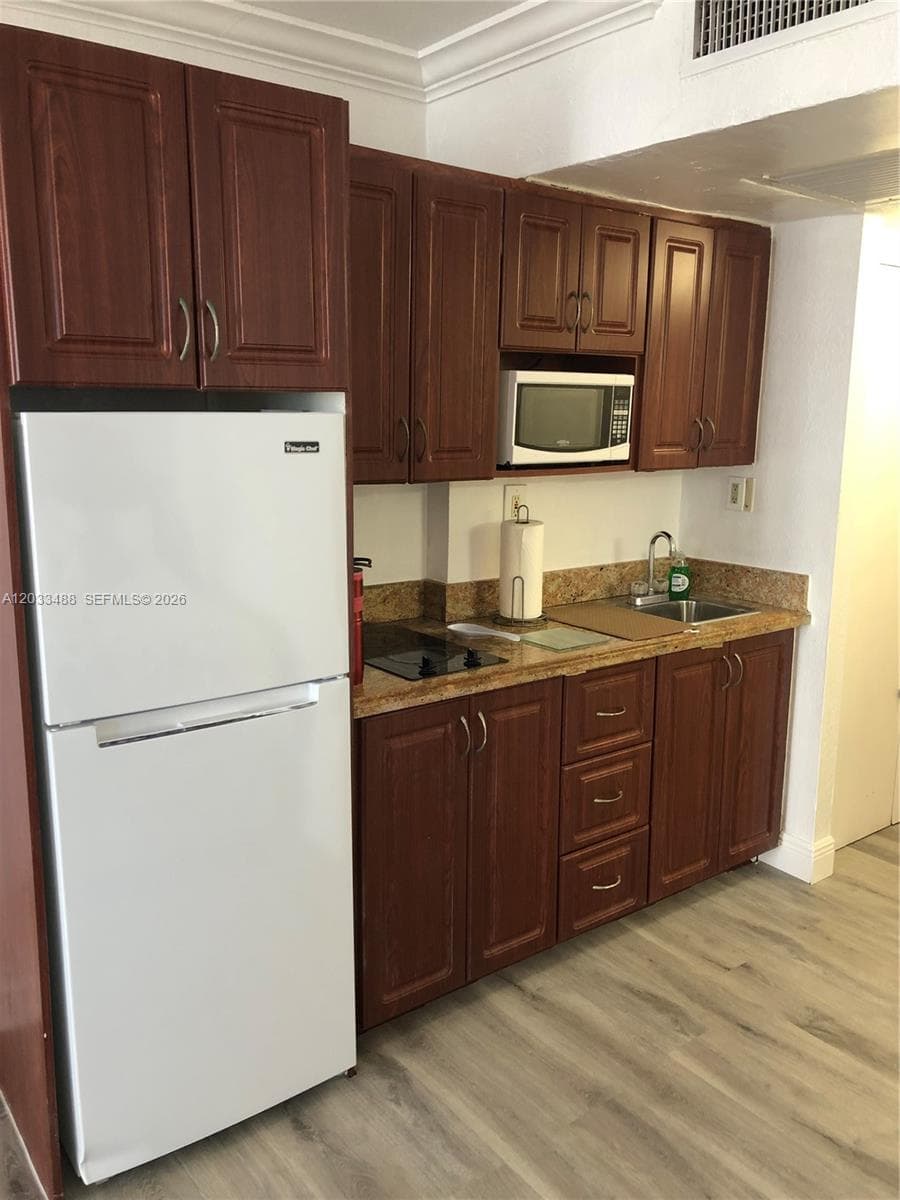 19201 Collins Ave # 806, Sunny Isles Beach FL 33160 — 8