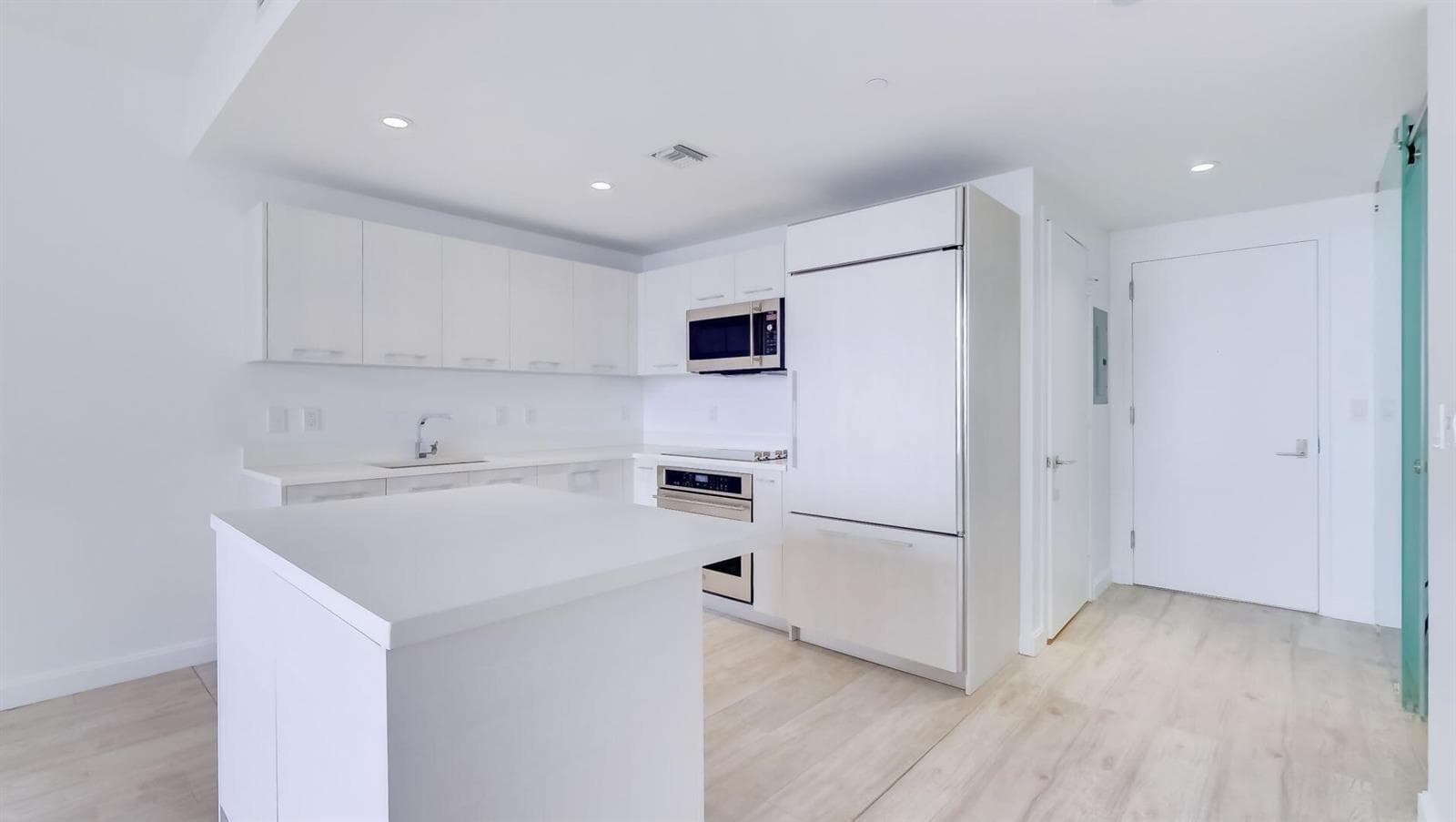 45 SW 9th Street # 2502, Miami FL 33130 — 7