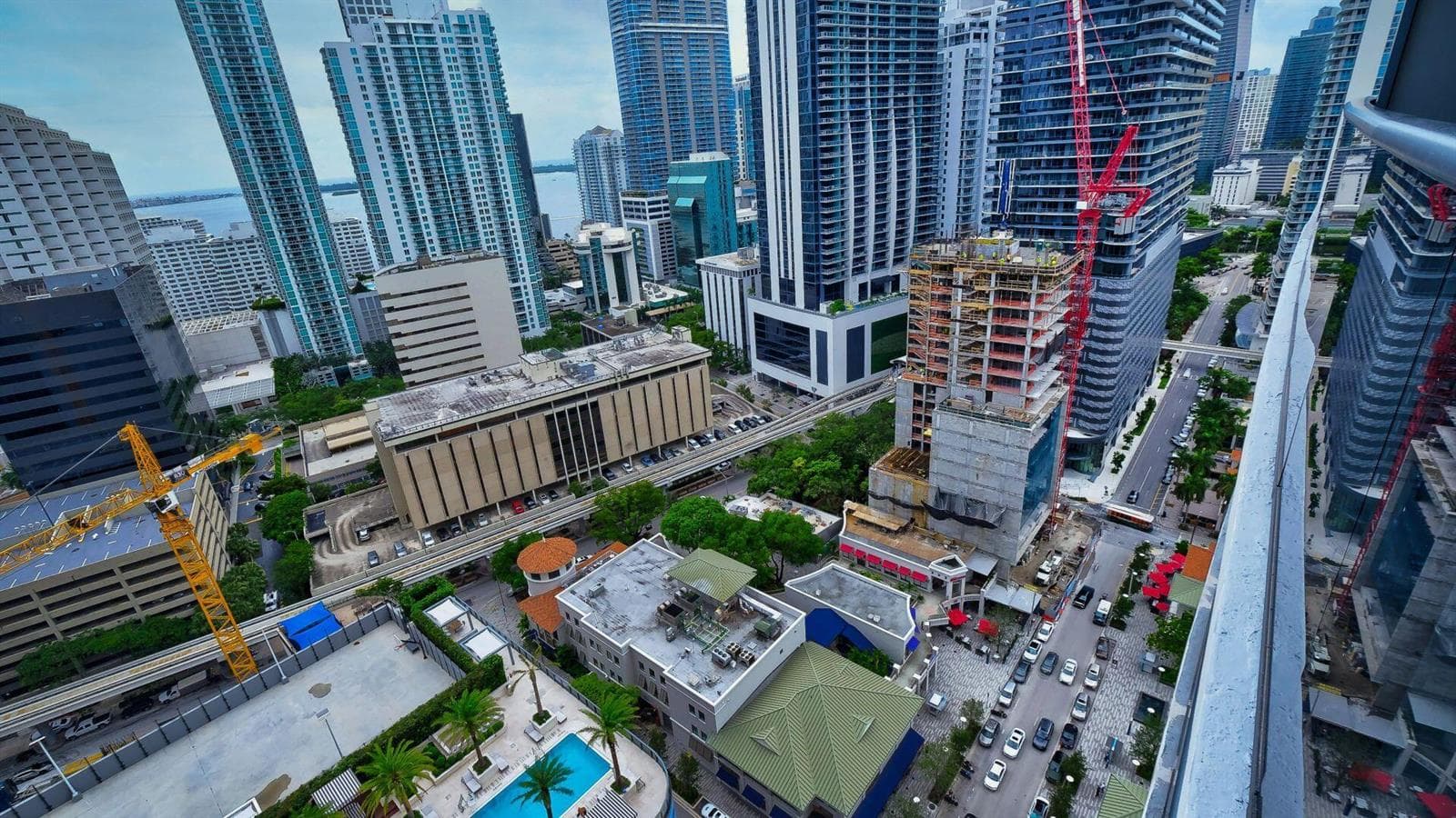 45 SW 9th Street # 2502, Miami FL 33130 — 24
