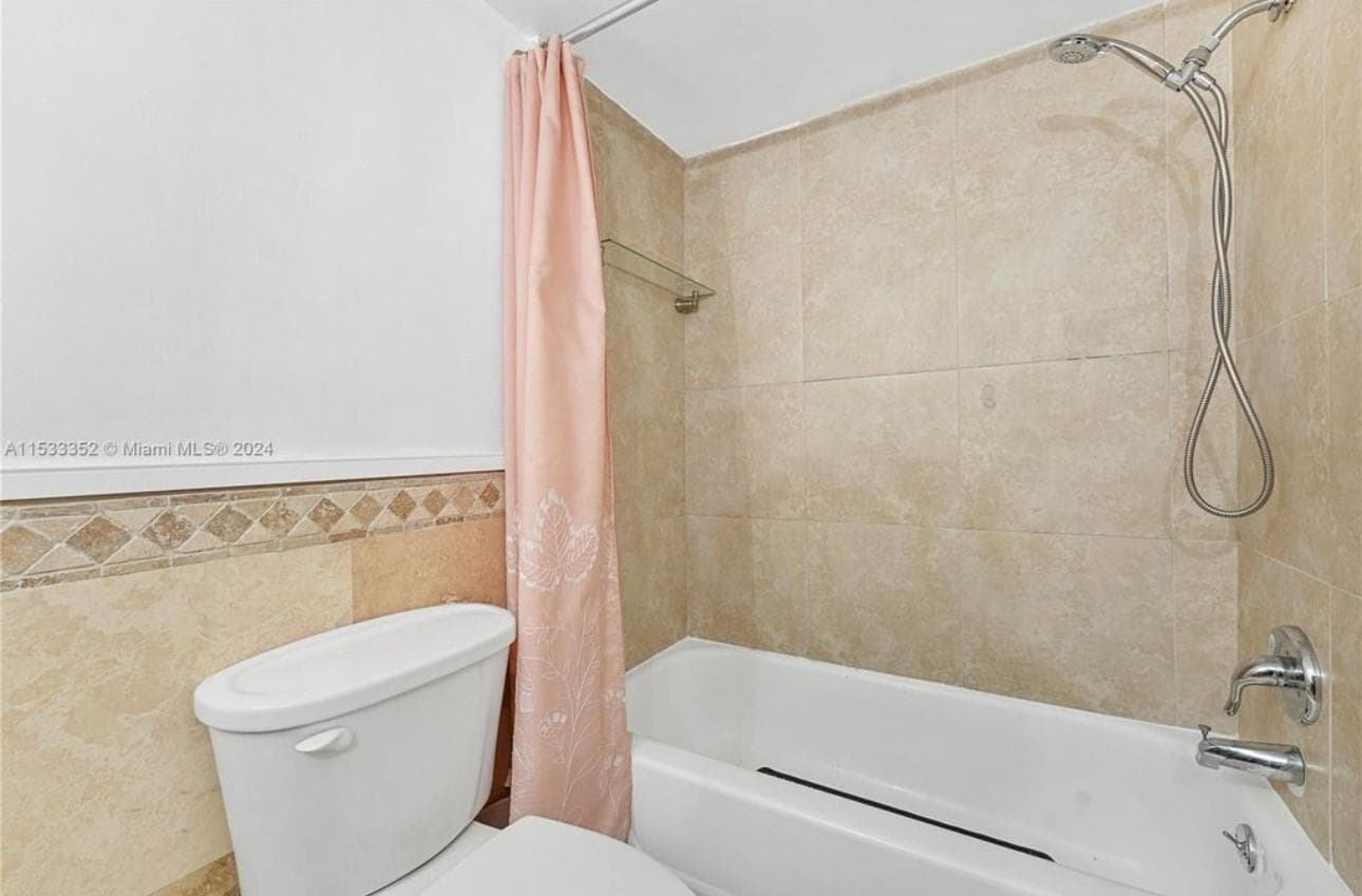11930 N Bayshore Drive # 302, North Miami FL 33181 — 6
