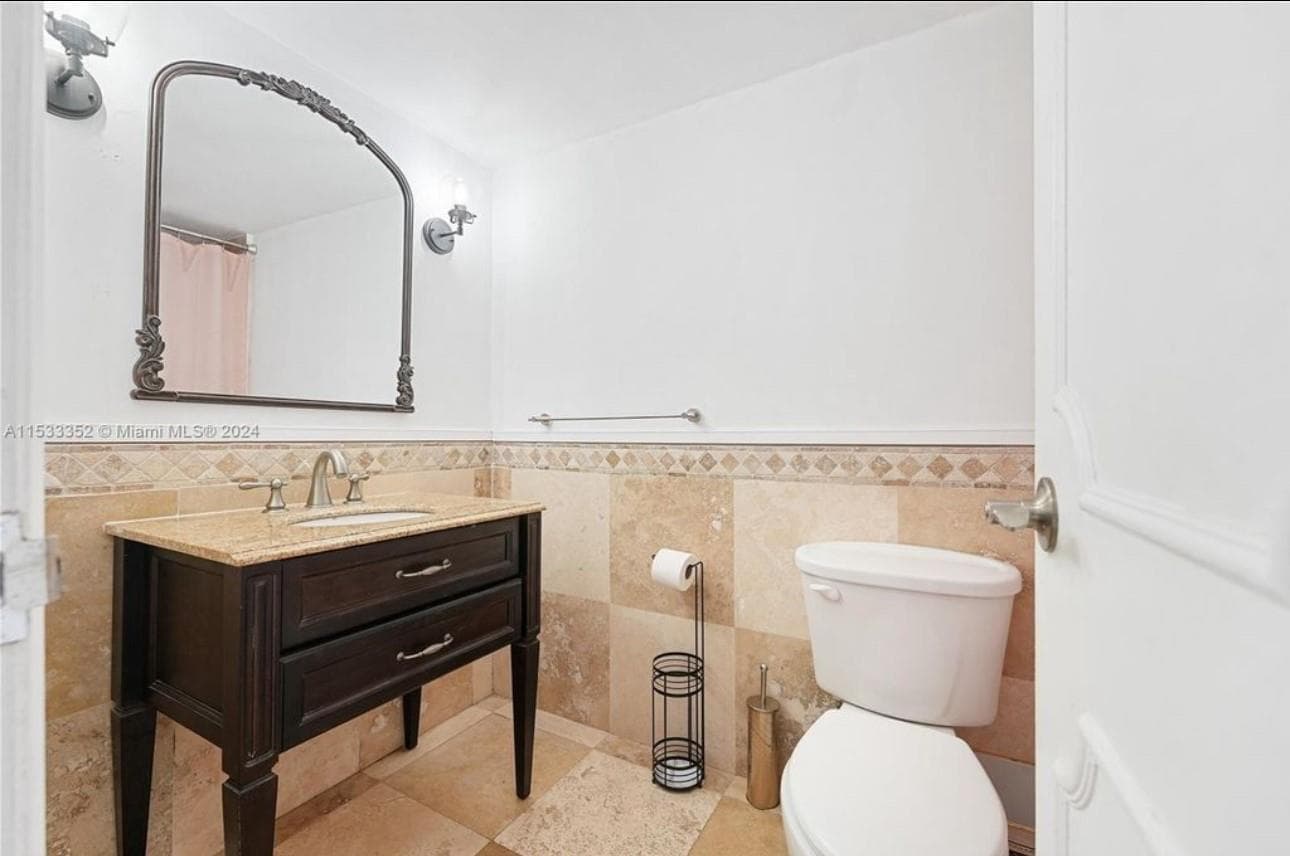 11930 N Bayshore Drive # 302, North Miami FL 33181 — 7