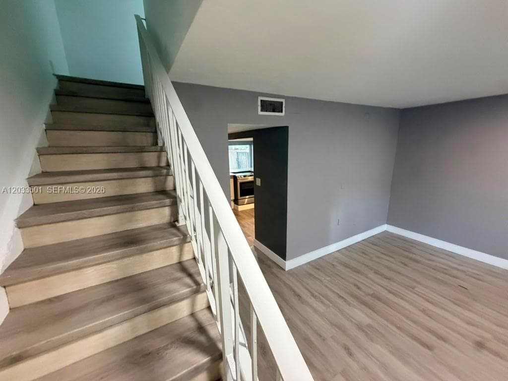 274 NE 141st St # 3C, Miami FL 33161 — 2