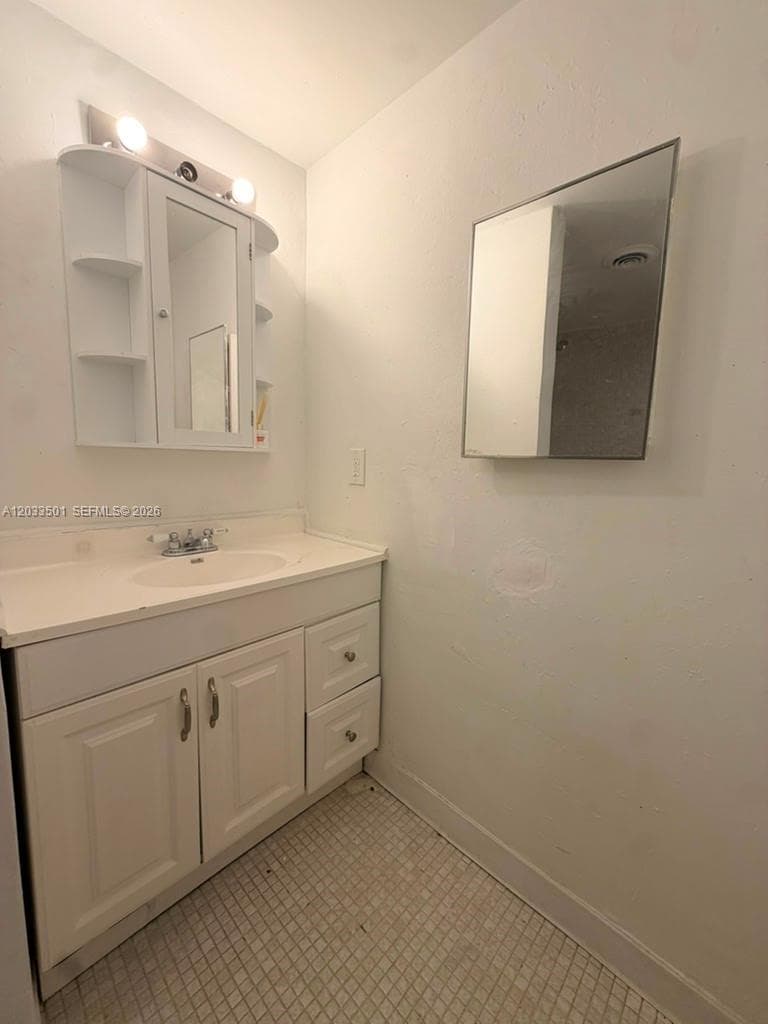 274 NE 141st St # 3C, Miami FL 33161 — 13