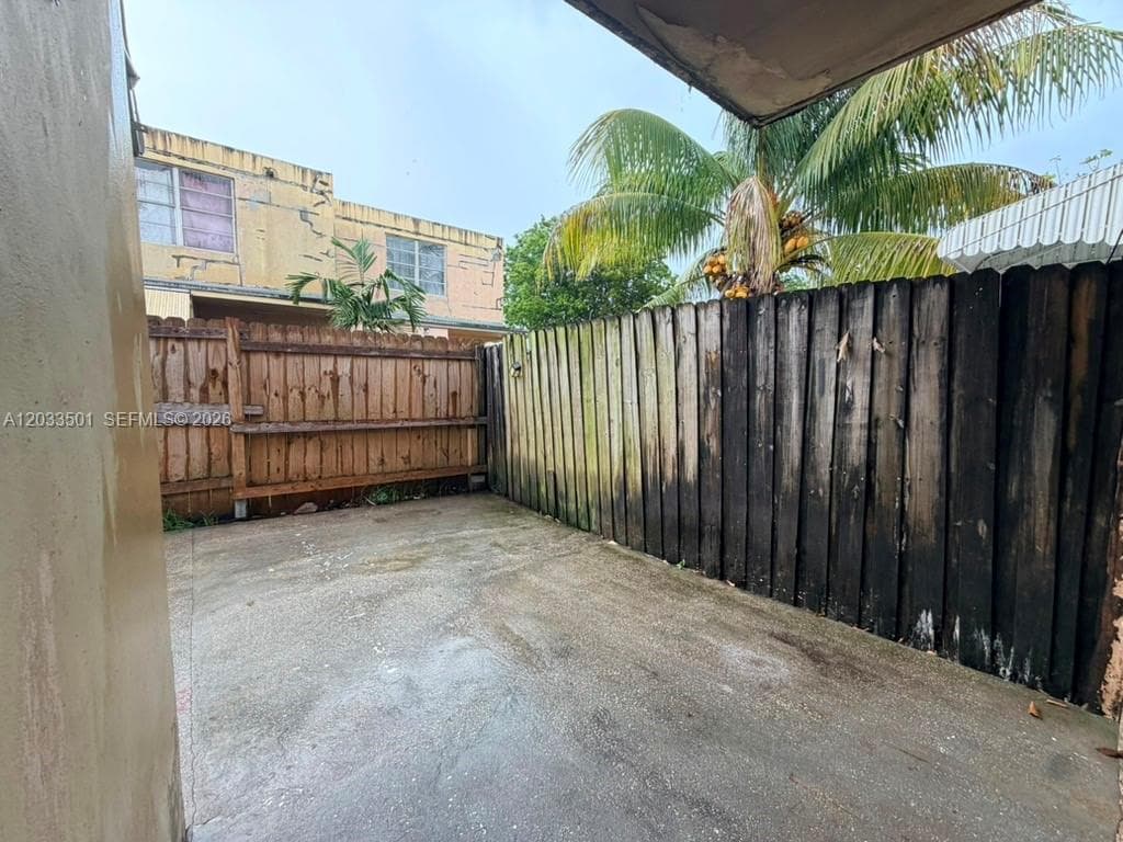 274 NE 141st St # 3C, Miami FL 33161 — 18