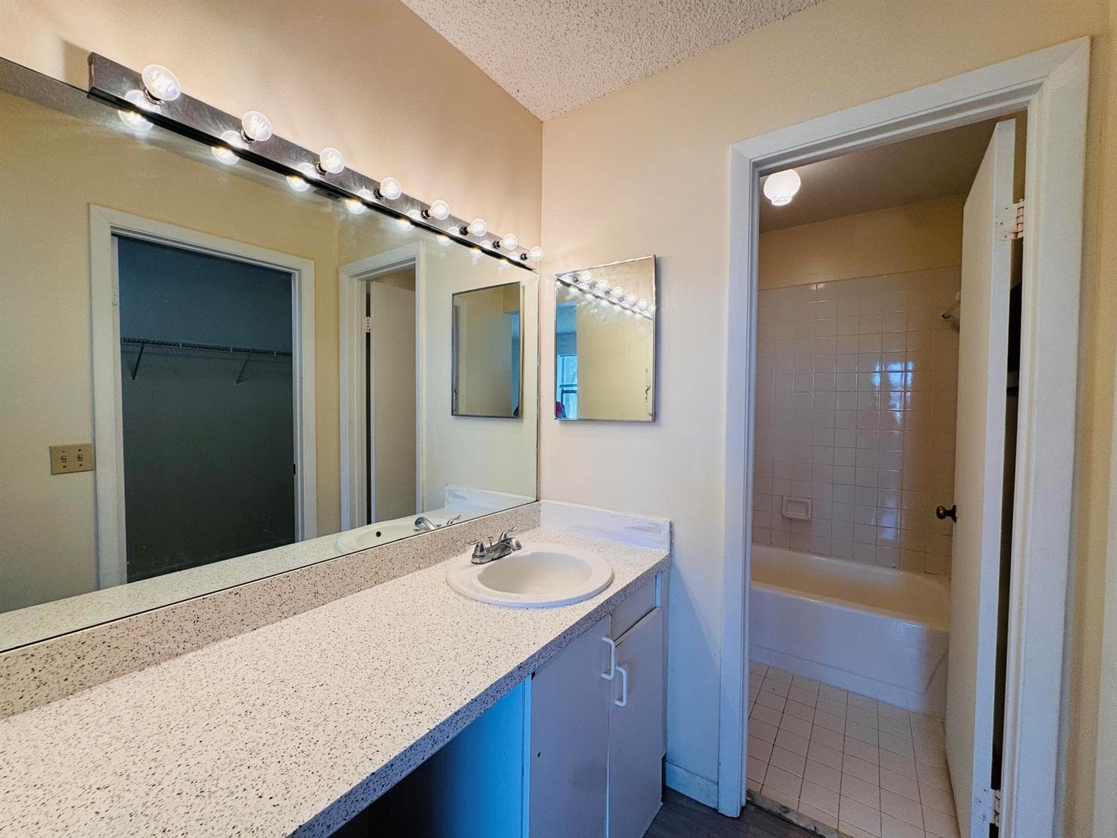 1149 Independence Trail # L, Homestead FL 33034 — 29