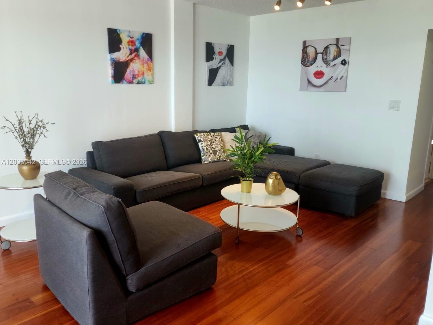 1100 Alton Rd # 3C, Miami Beach FL 33139 — 3