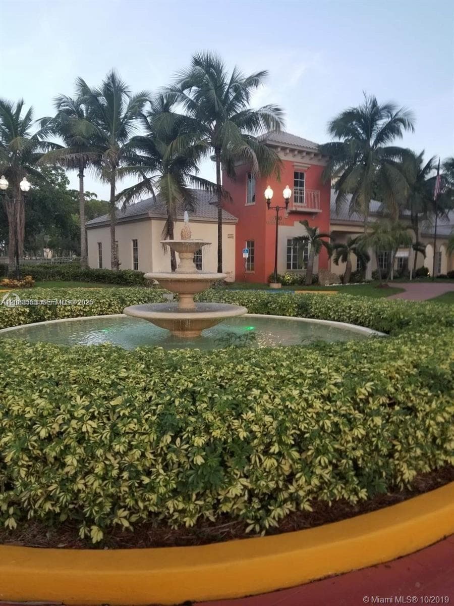 8235 Lake Dr # 502, Doral FL 33166 — 13