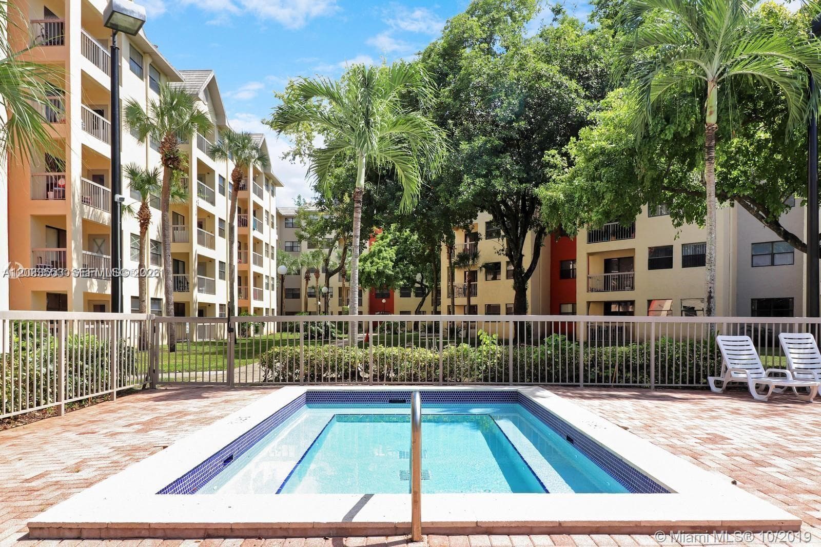 8235 Lake Dr # 502, Doral FL 33166 — 19