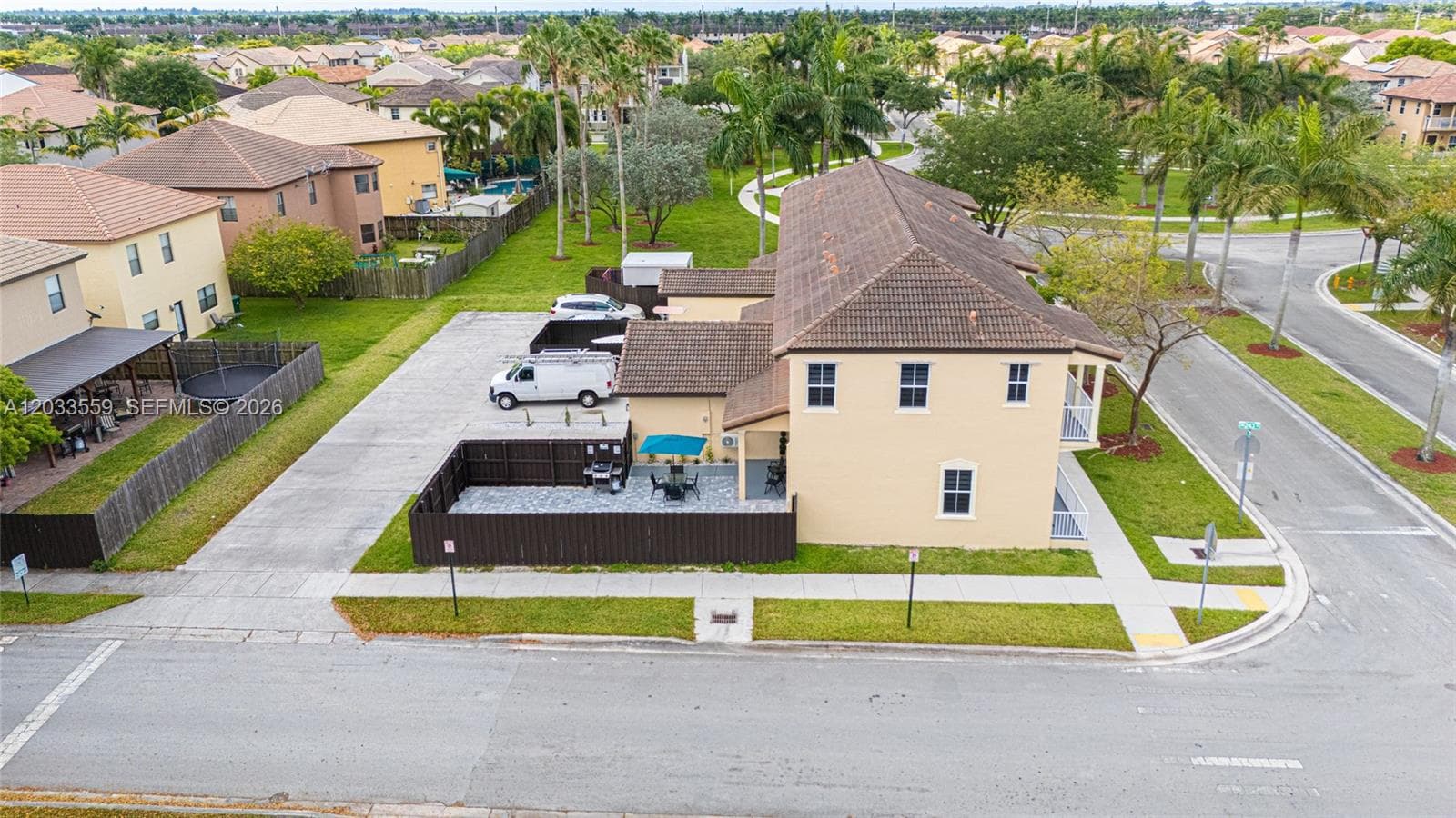 24303 SW 115th Ct, Homestead FL 33032 — 38