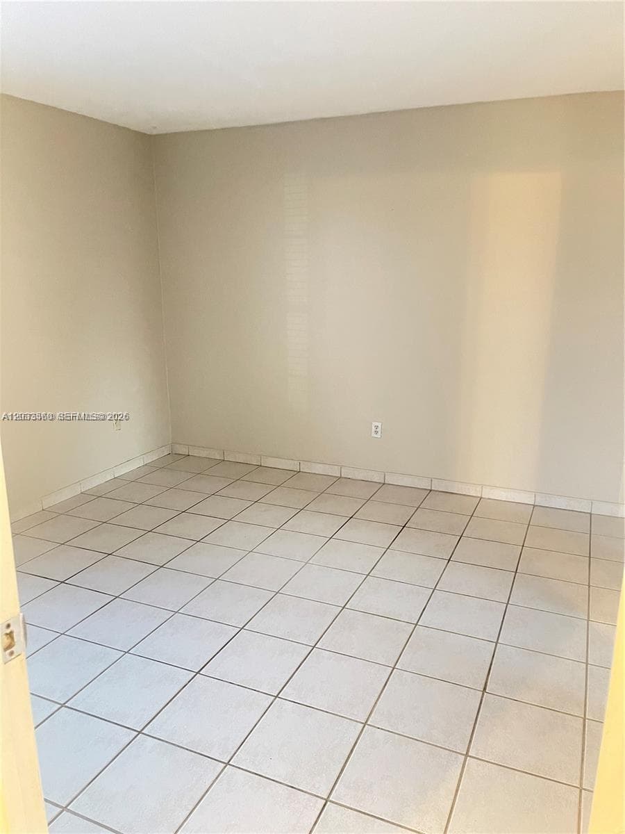 10383 N Kendall Dr # N5, Miami FL 33176 — 5