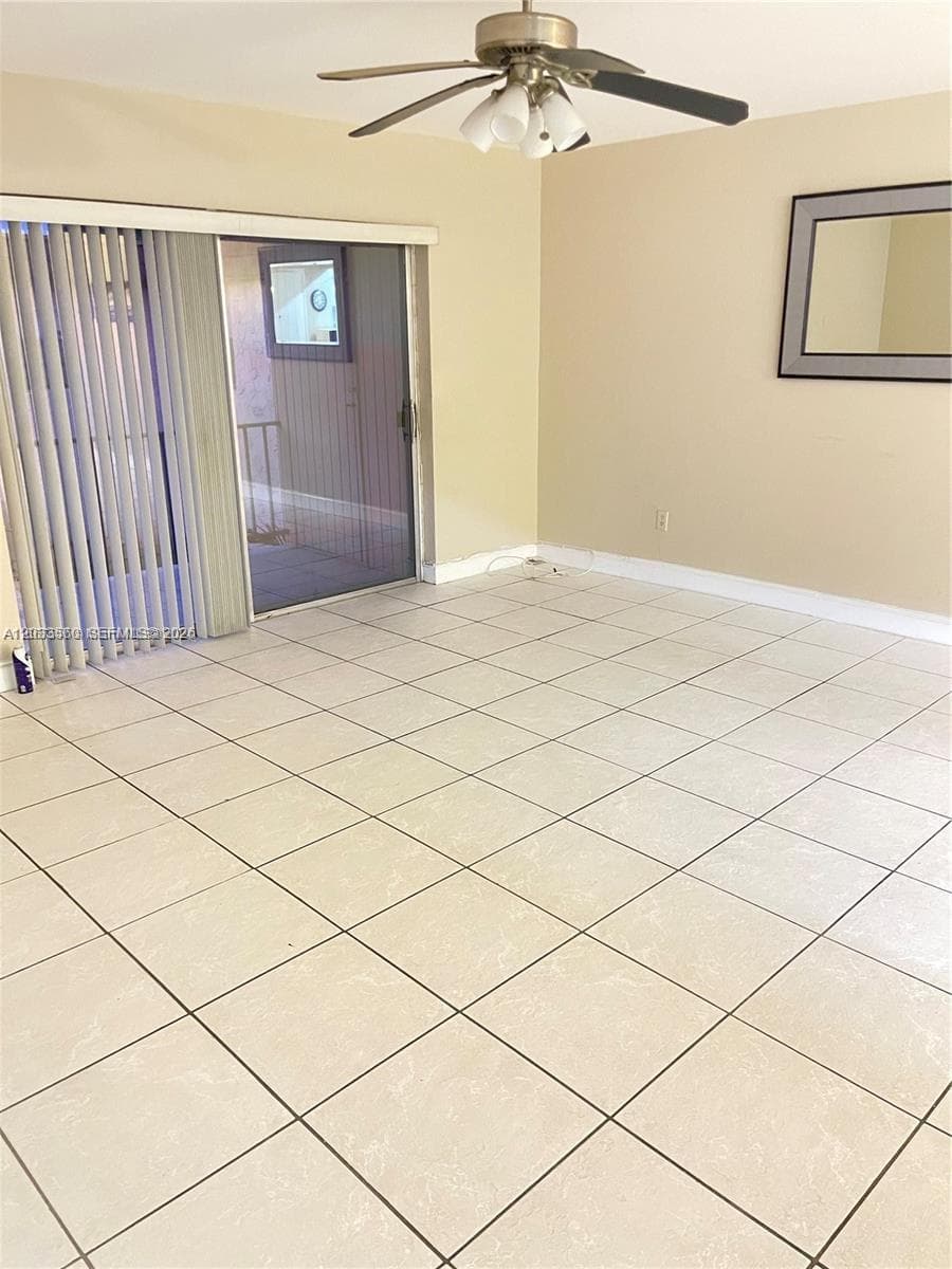 10383 N Kendall Dr # N5, Miami FL 33176 — 8
