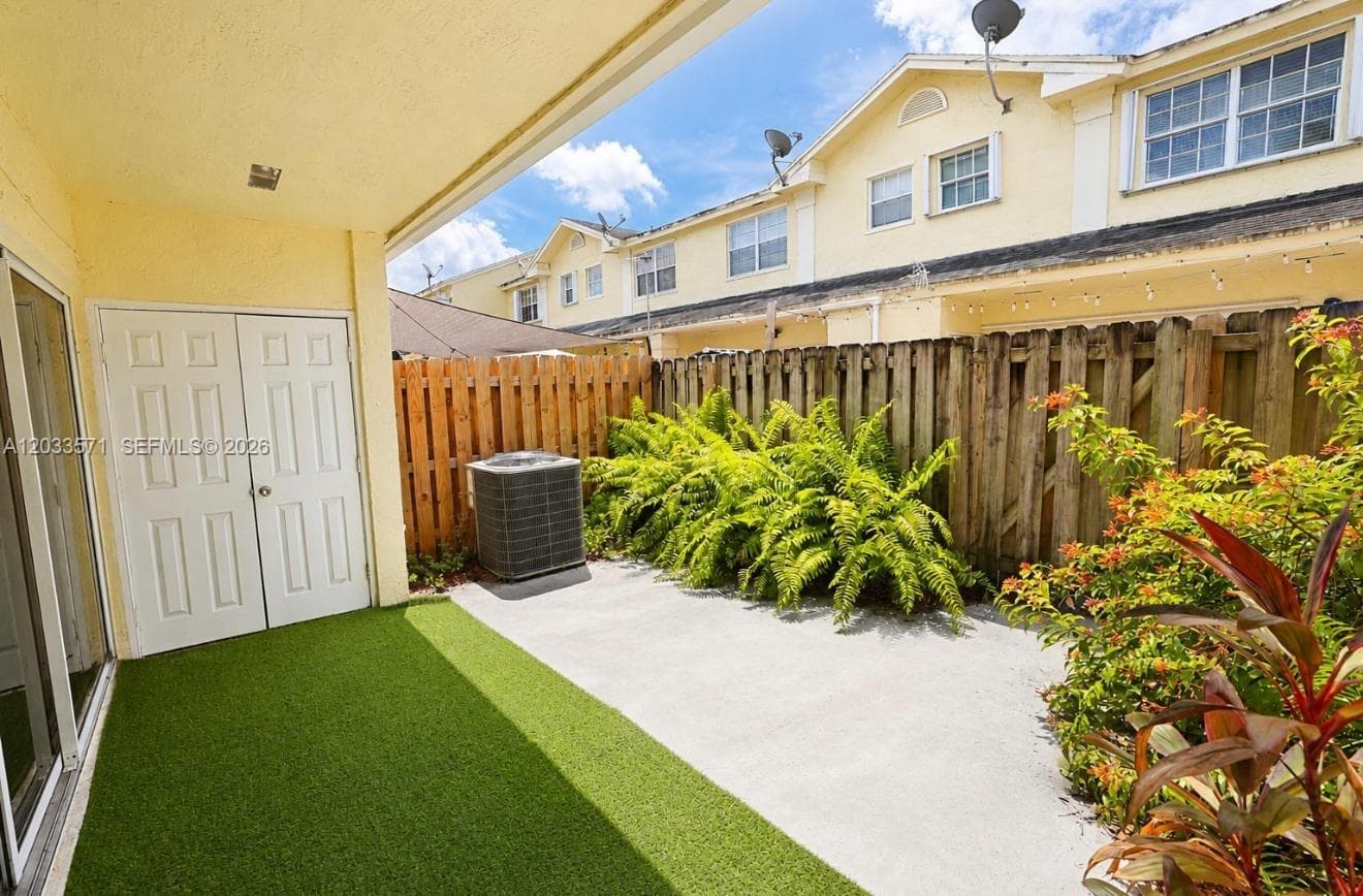 11840 SW 99th St # 11840, Miami FL 33186 — 22