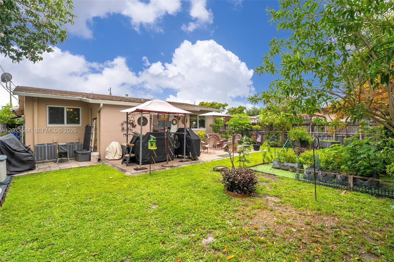 247 NW 51st Ave, Miami FL 33126 — 27
