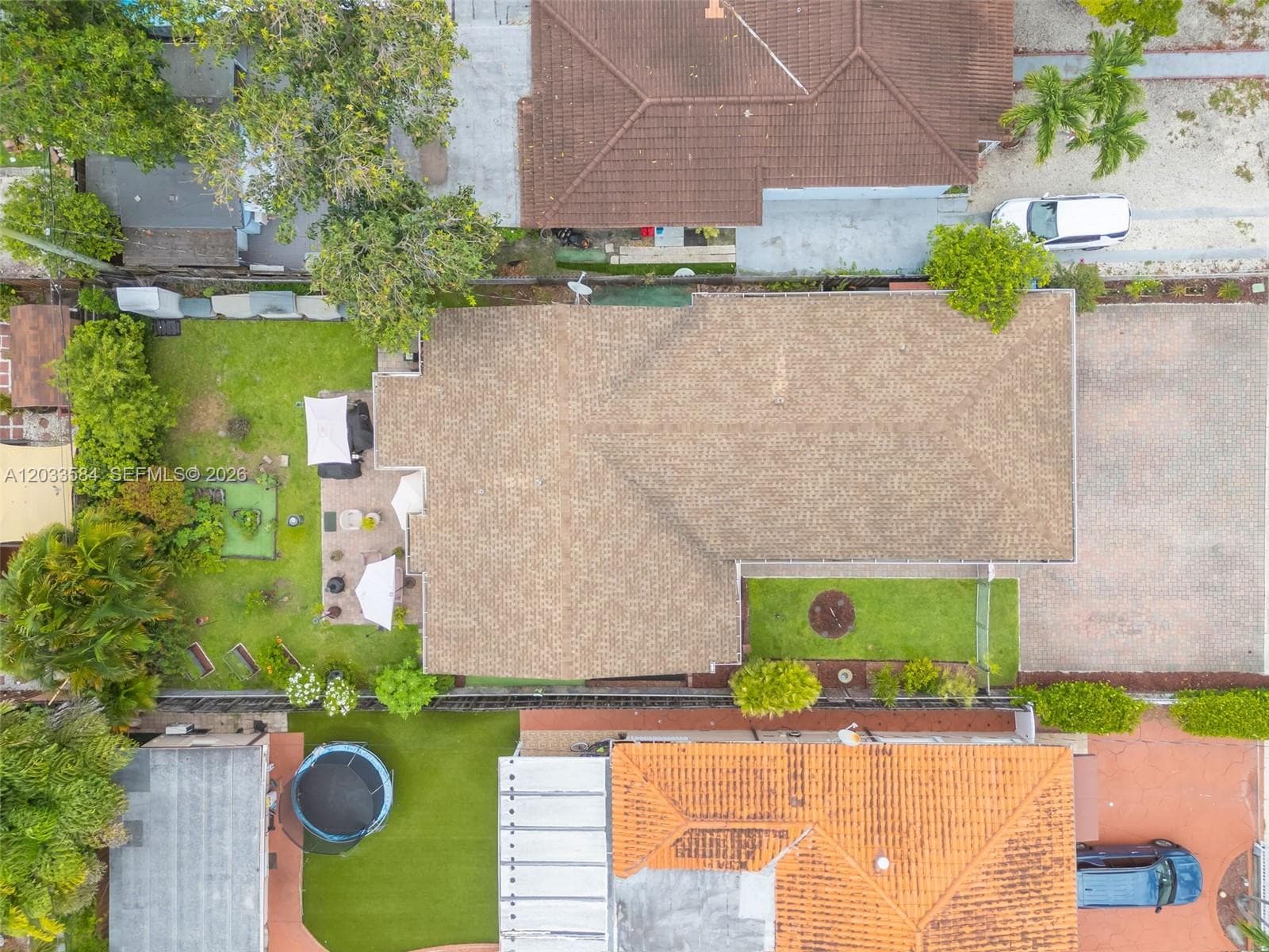 247 NW 51st Ave, Miami FL 33126 — 29