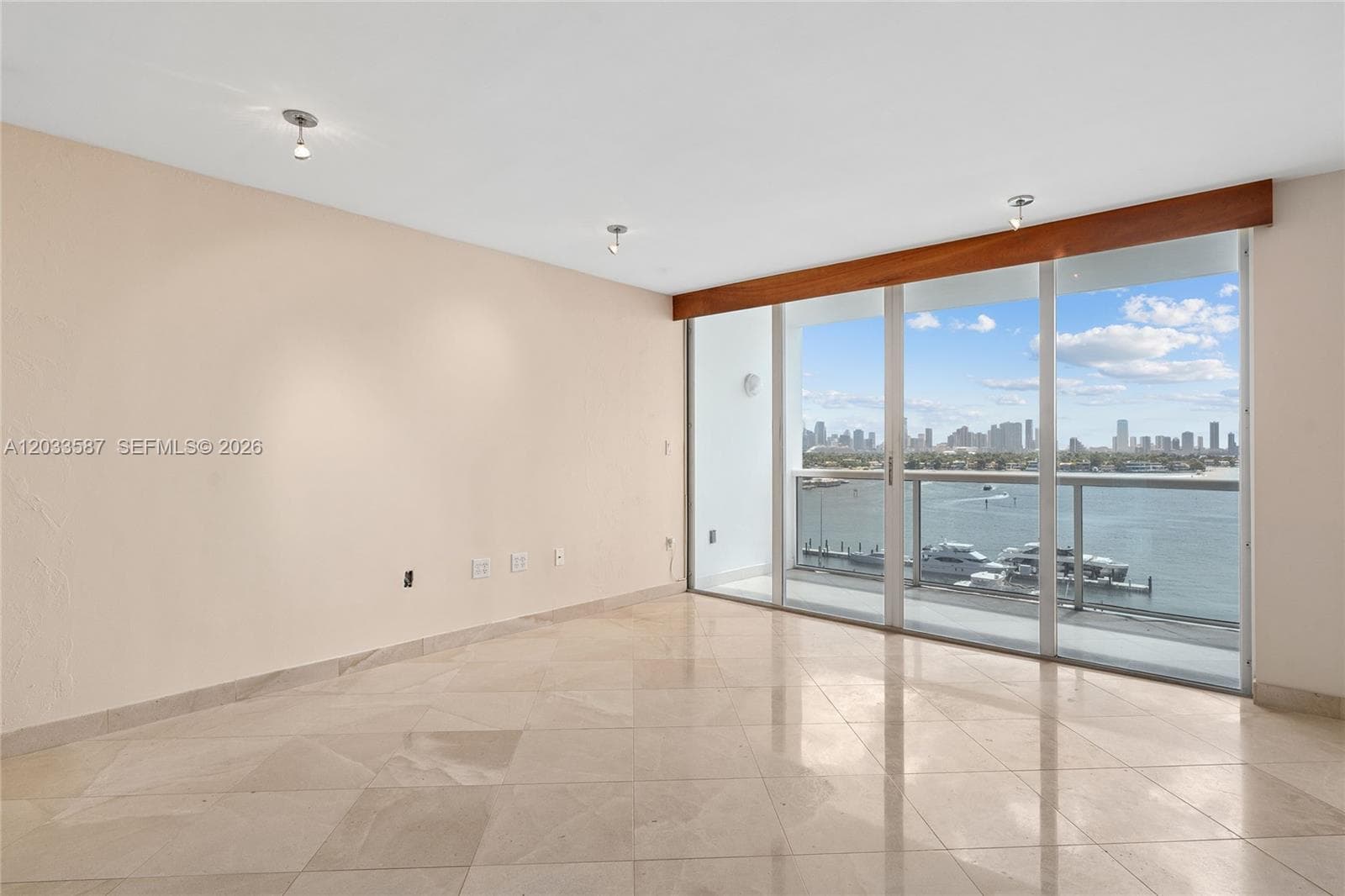 1900 Sunset Harbour Dr # 1008, Miami Beach FL 33139 — 2