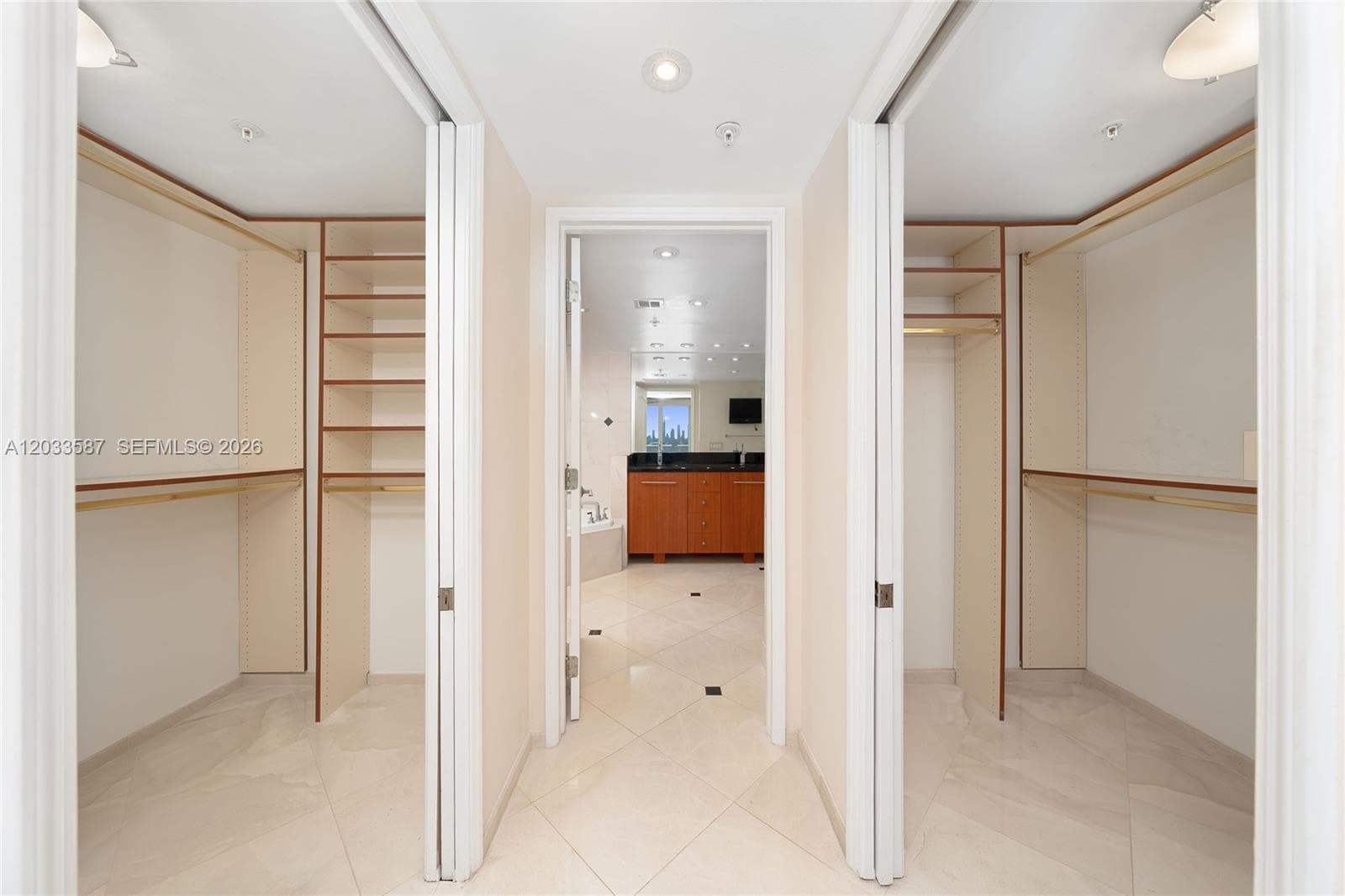 1900 Sunset Harbour Dr # 1008, Miami Beach FL 33139 — 13