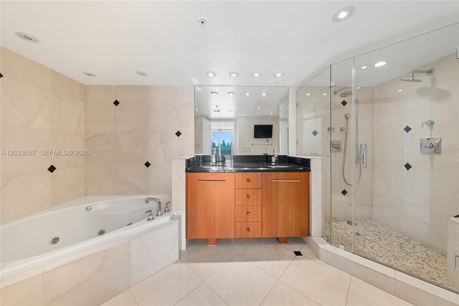 1900 Sunset Harbour Dr # 1008, Miami Beach FL 33139 — 14