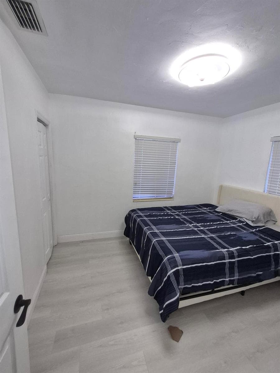 1760 NW 88th Street, Miami FL 33147 — 10