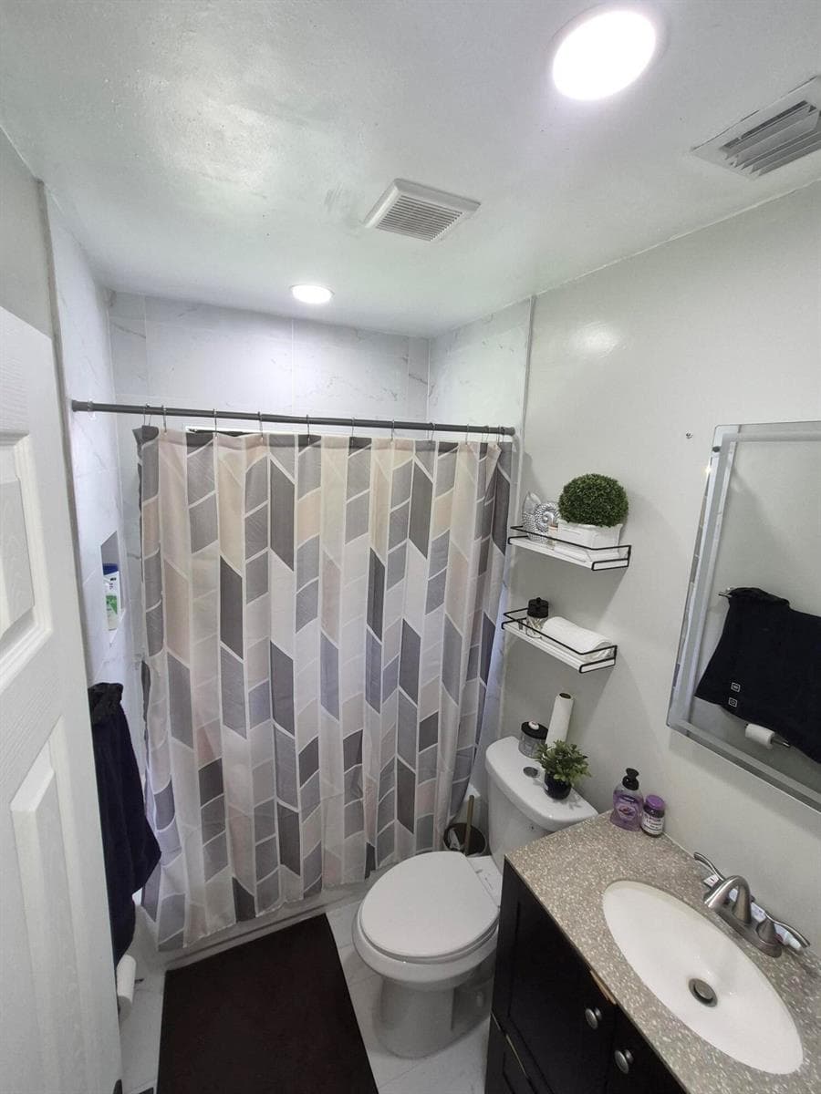 1760 NW 88th Street, Miami FL 33147 — 11