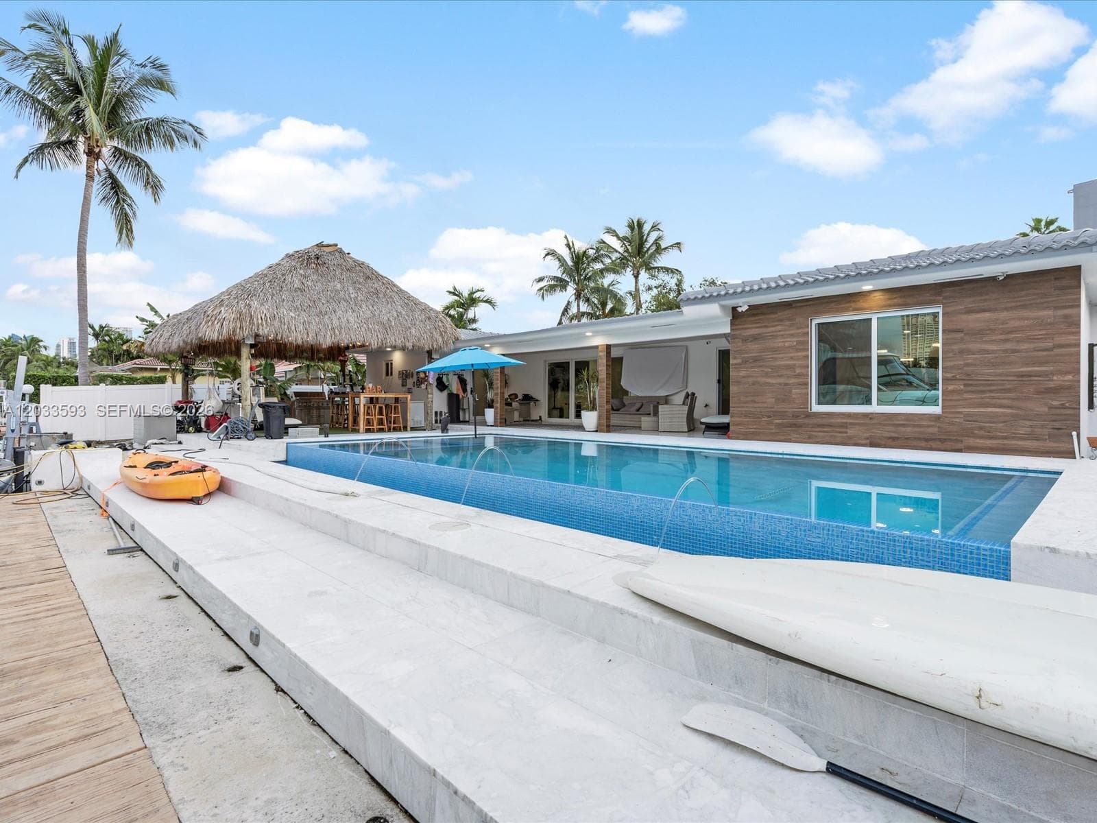 3325 NE 167th St # 3325, North Miami Beach FL 33160 — 12