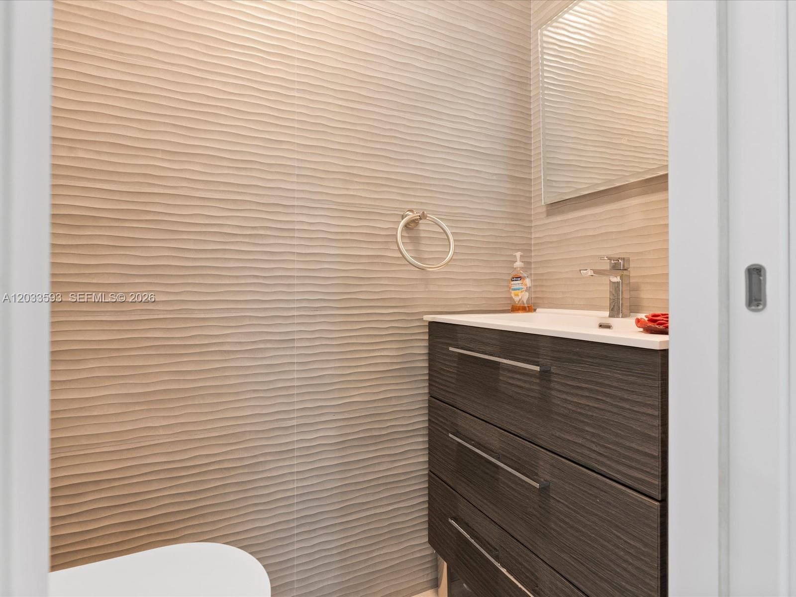 3325 NE 167th St # 3325, North Miami Beach FL 33160 — 22