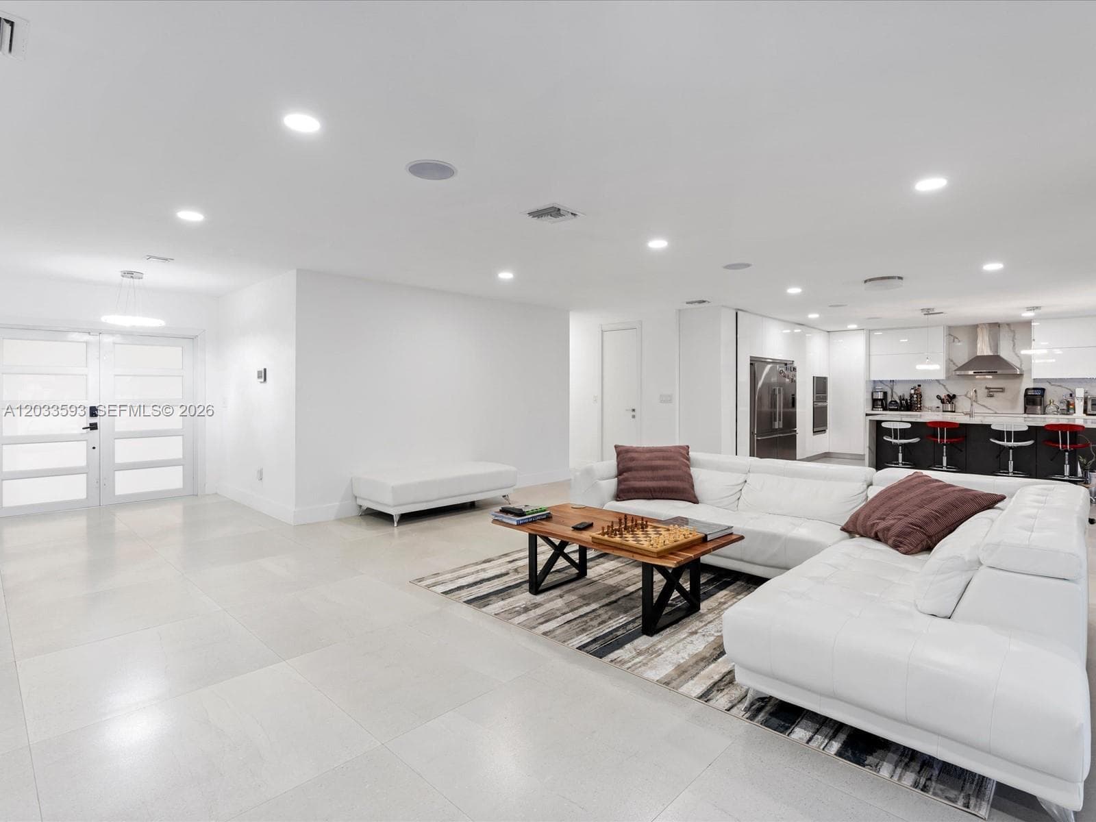 3325 NE 167th St # 3325, North Miami Beach FL 33160 — 9