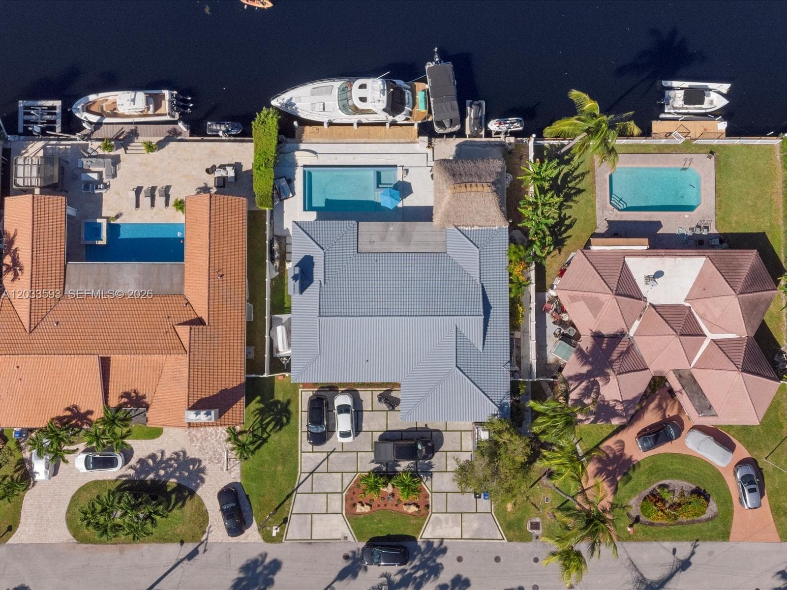 3325 NE 167th St # 3325, North Miami Beach FL 33160 — 35