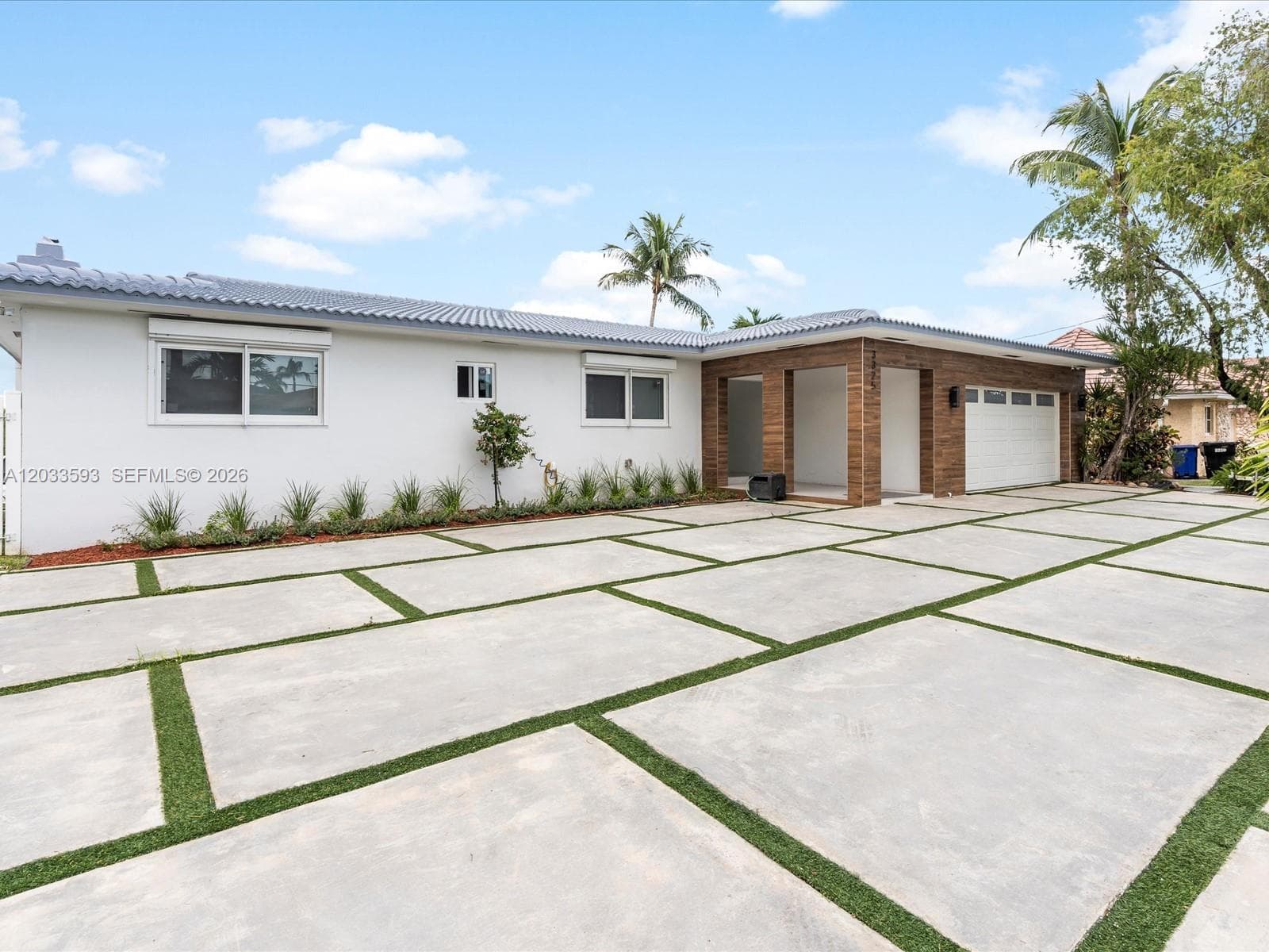 3325 NE 167th St # 3325, North Miami Beach FL 33160 — 25