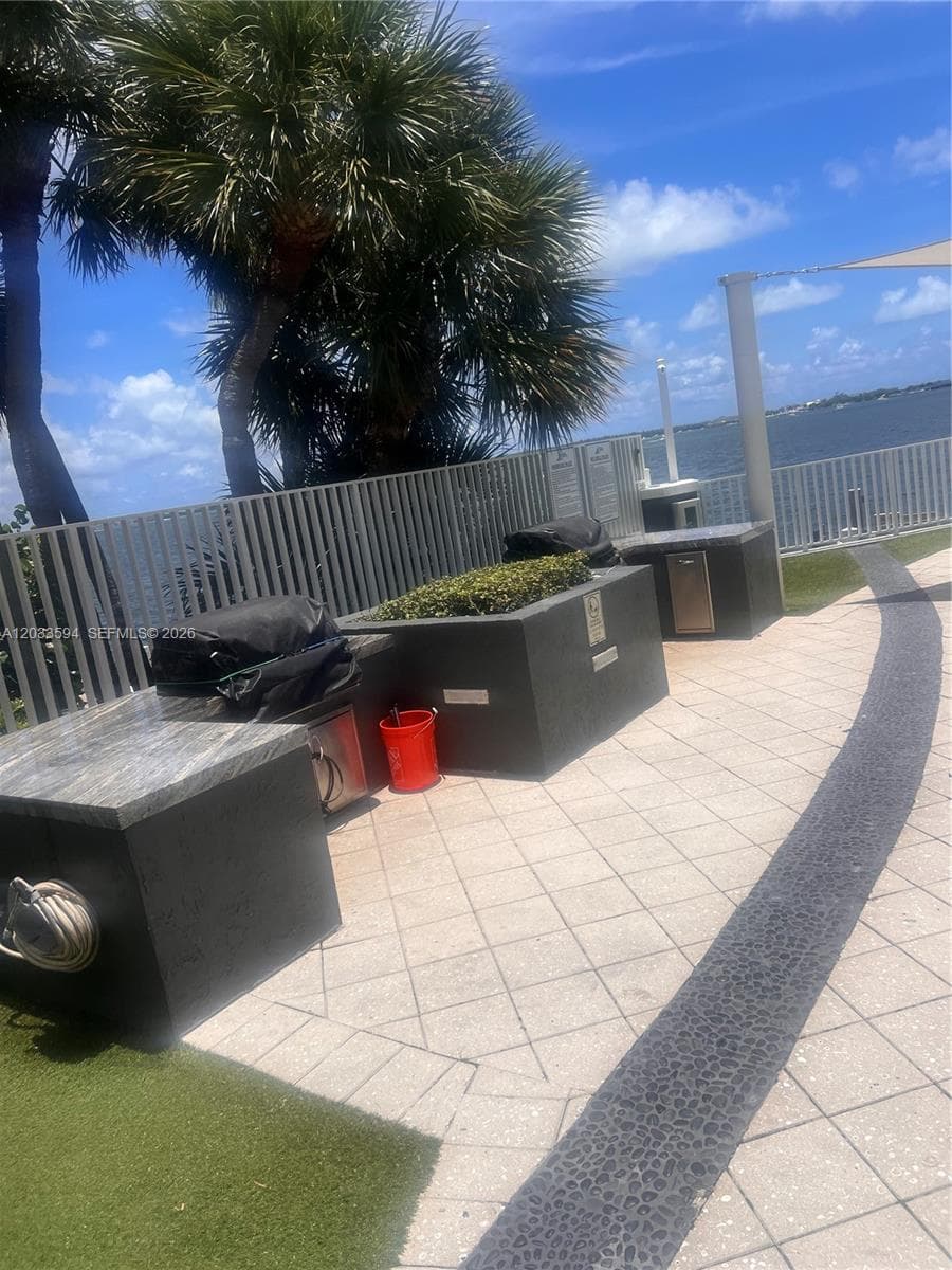200 SE 15th Rd # 16E, Miami FL 33129 — 4