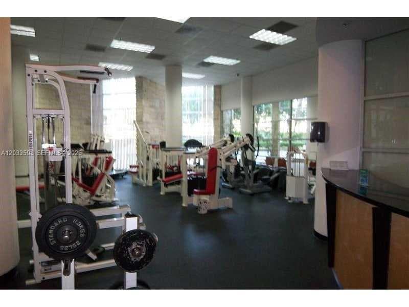 5161 Collins Ave # 1702, Miami Beach FL 33140 — 10