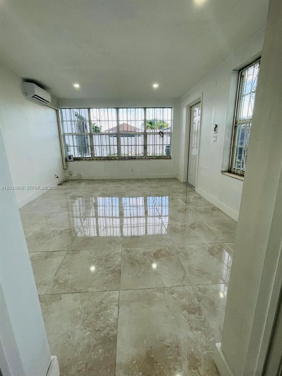 2437 NW 98th St, Miami FL 33147 — 5