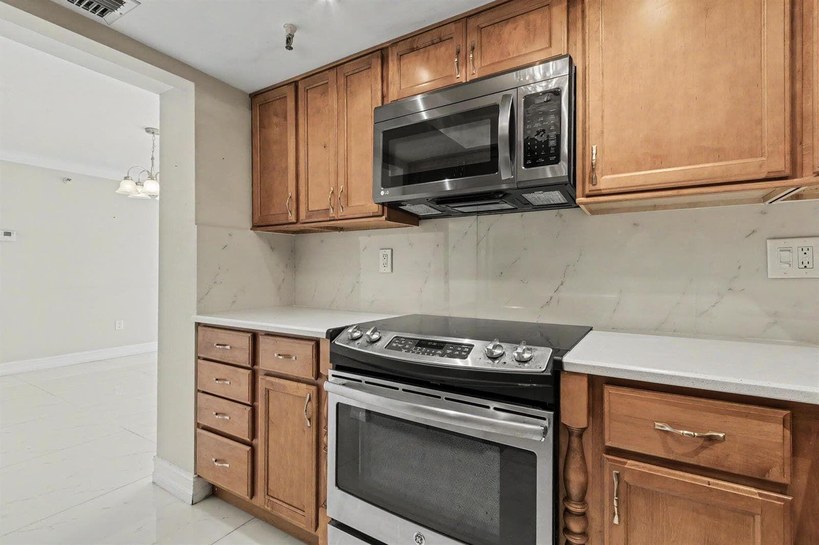 2501 Brickell Avenue # 903, Miami FL 33129 — 23
