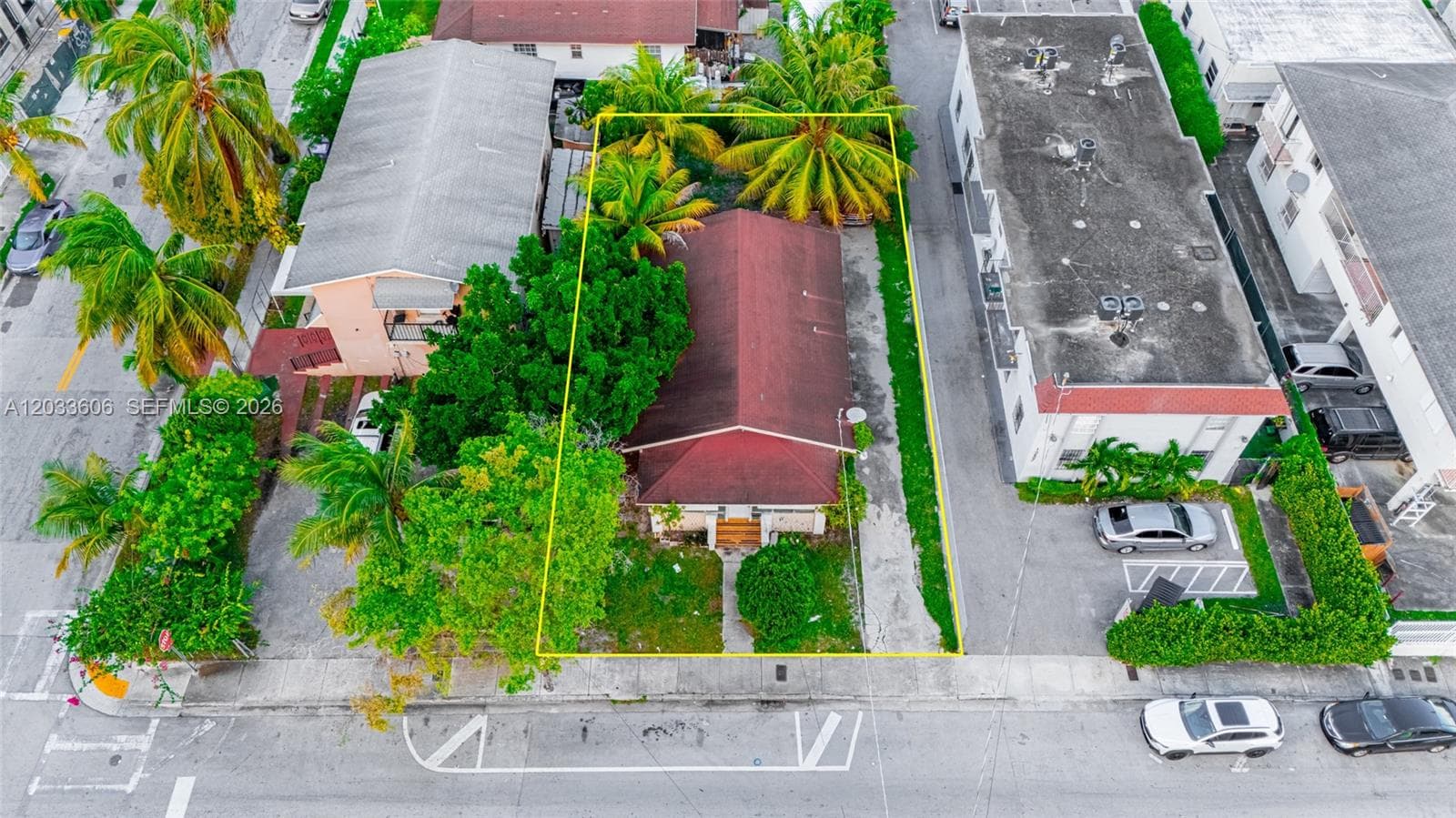 1267 NW 3rd St, Miami FL 33125 — 17